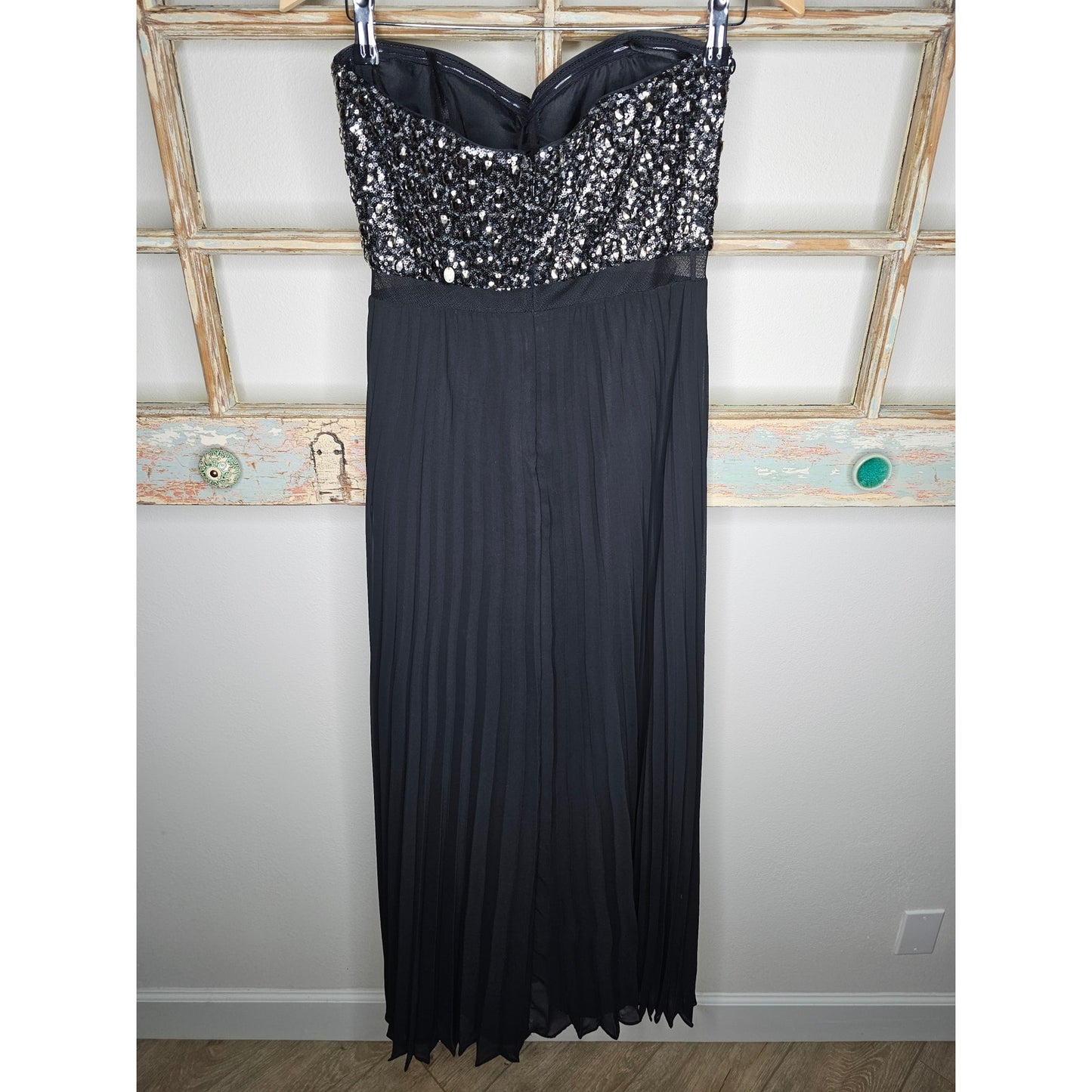 Strapless Sequin Full Length Gown Dress by Aqua Ladies Size 6