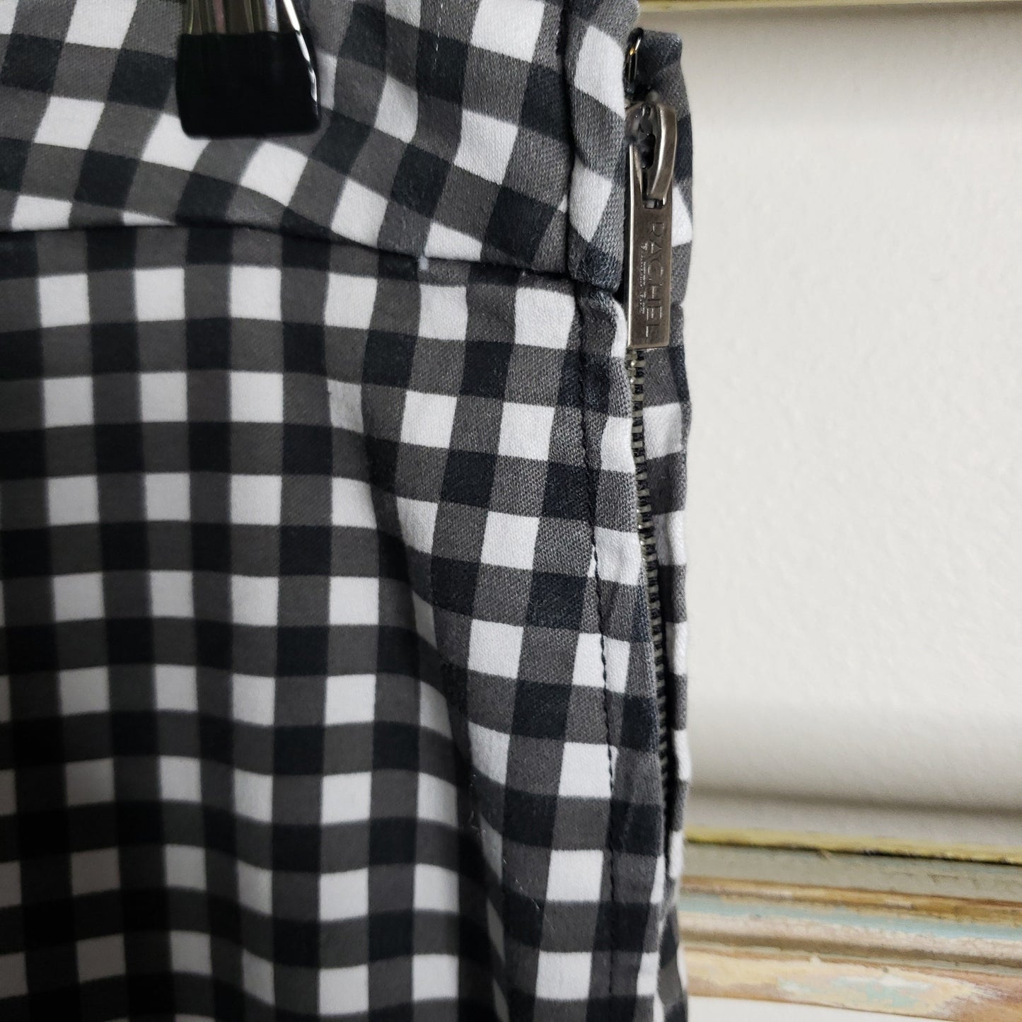 Rachel Roy Black Gingham Check Pants ladies size 8