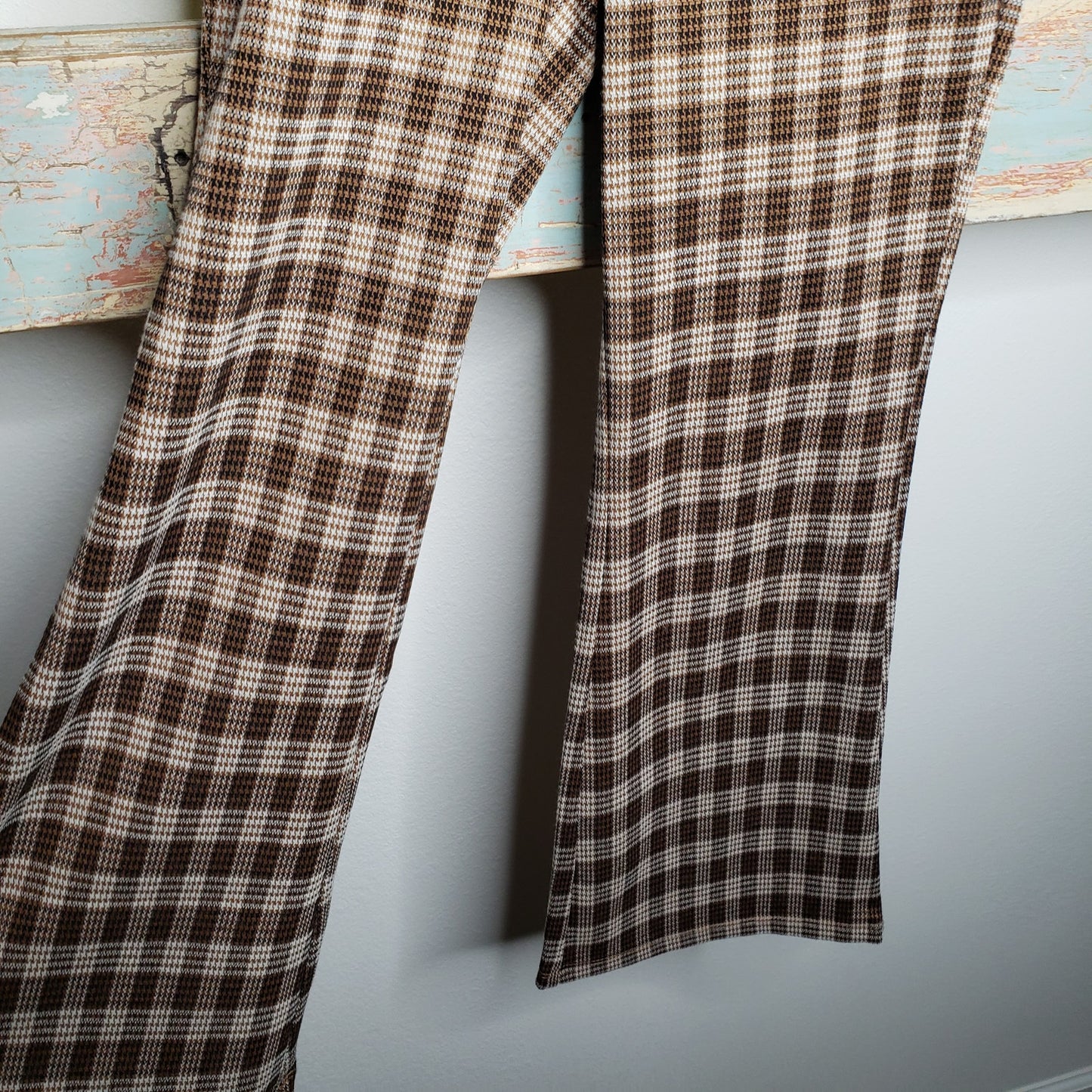 Love On A Hanger NWT plaid pull on vintage vibe pant size 3
