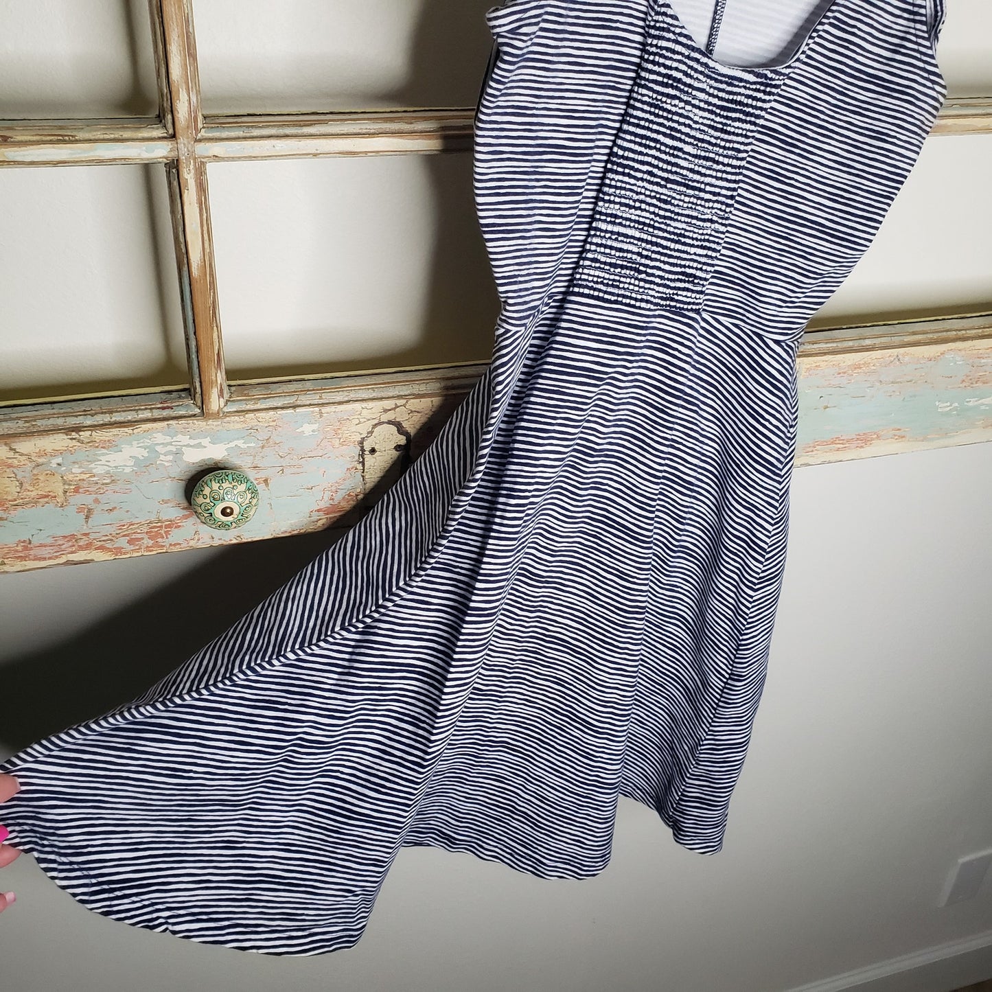 Old Navy Cotton/Spandex blue & White striped knit dress ladies size small