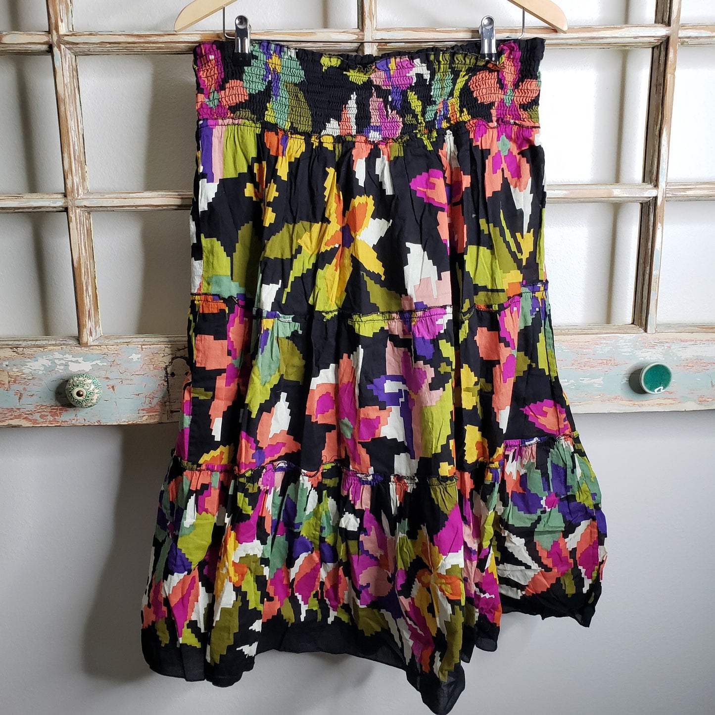 Floral Elastic Band skirt Chaundry KC ladies size large