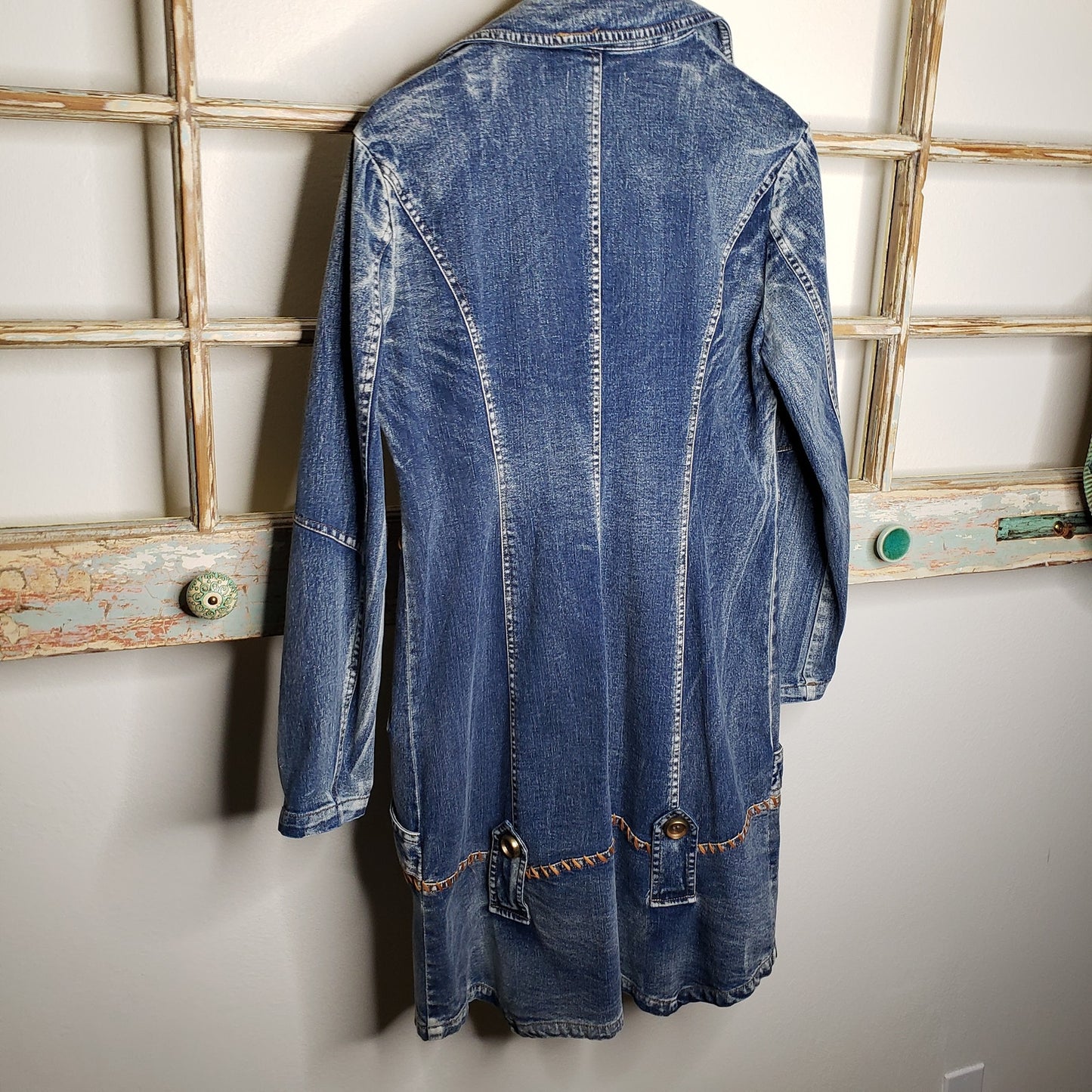 Seandara Vintage Denim medium wash with pockets long jacket size medium