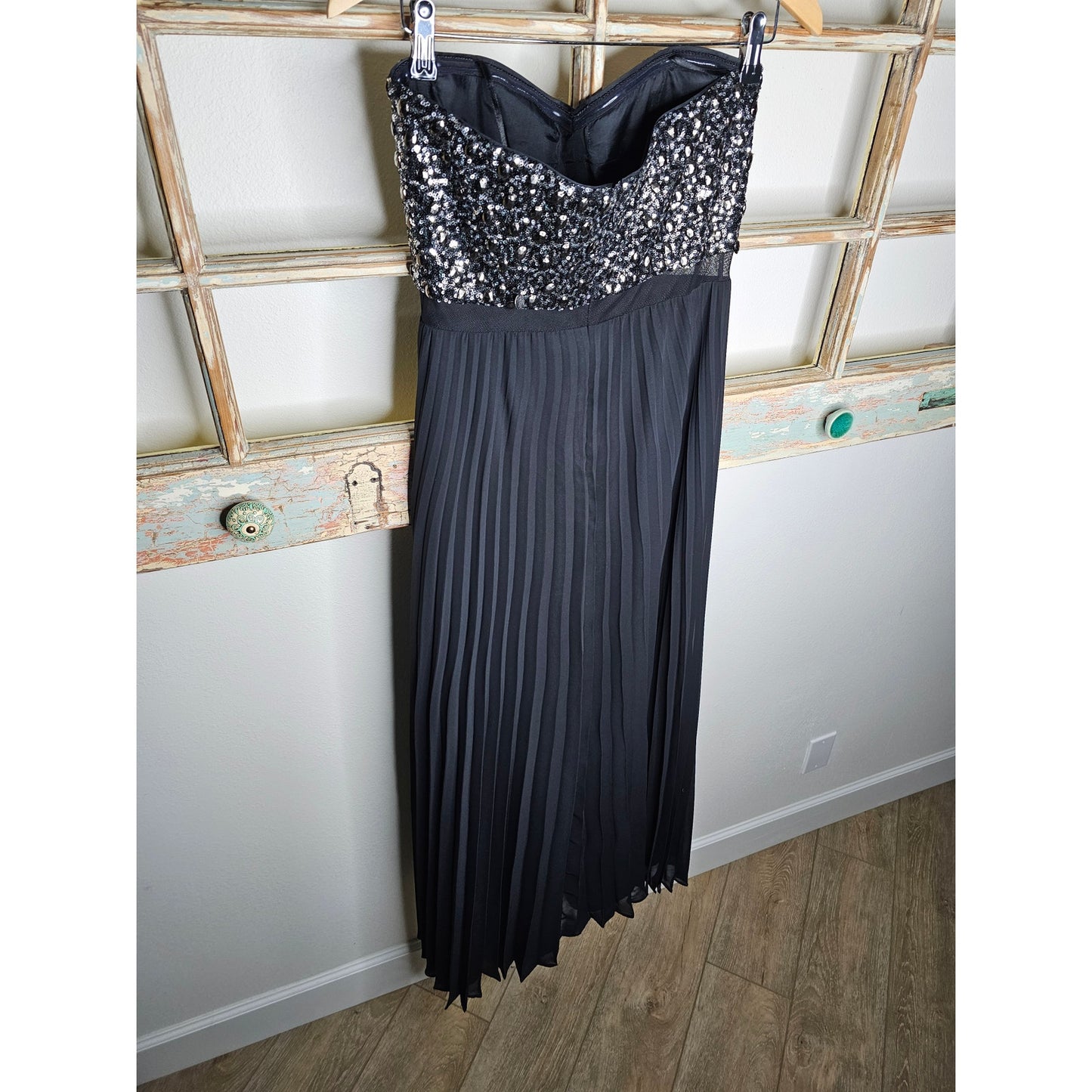 Strapless Sequin Full Length Gown Dress by Aqua Ladies Size 6