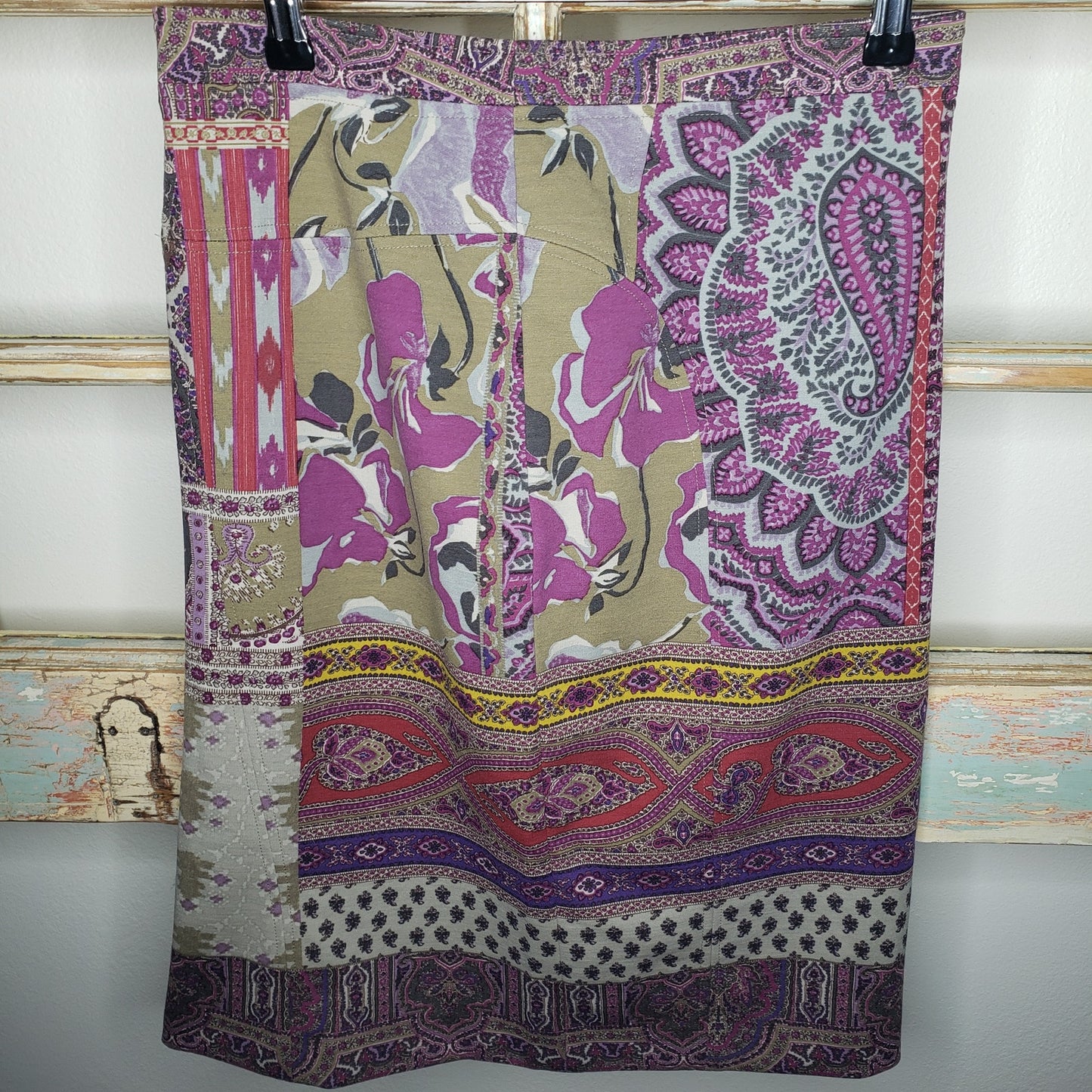 ETRO Milano Paisley Design Knee Length Skirt in Rich Purple Hues ladies size 42 / 10