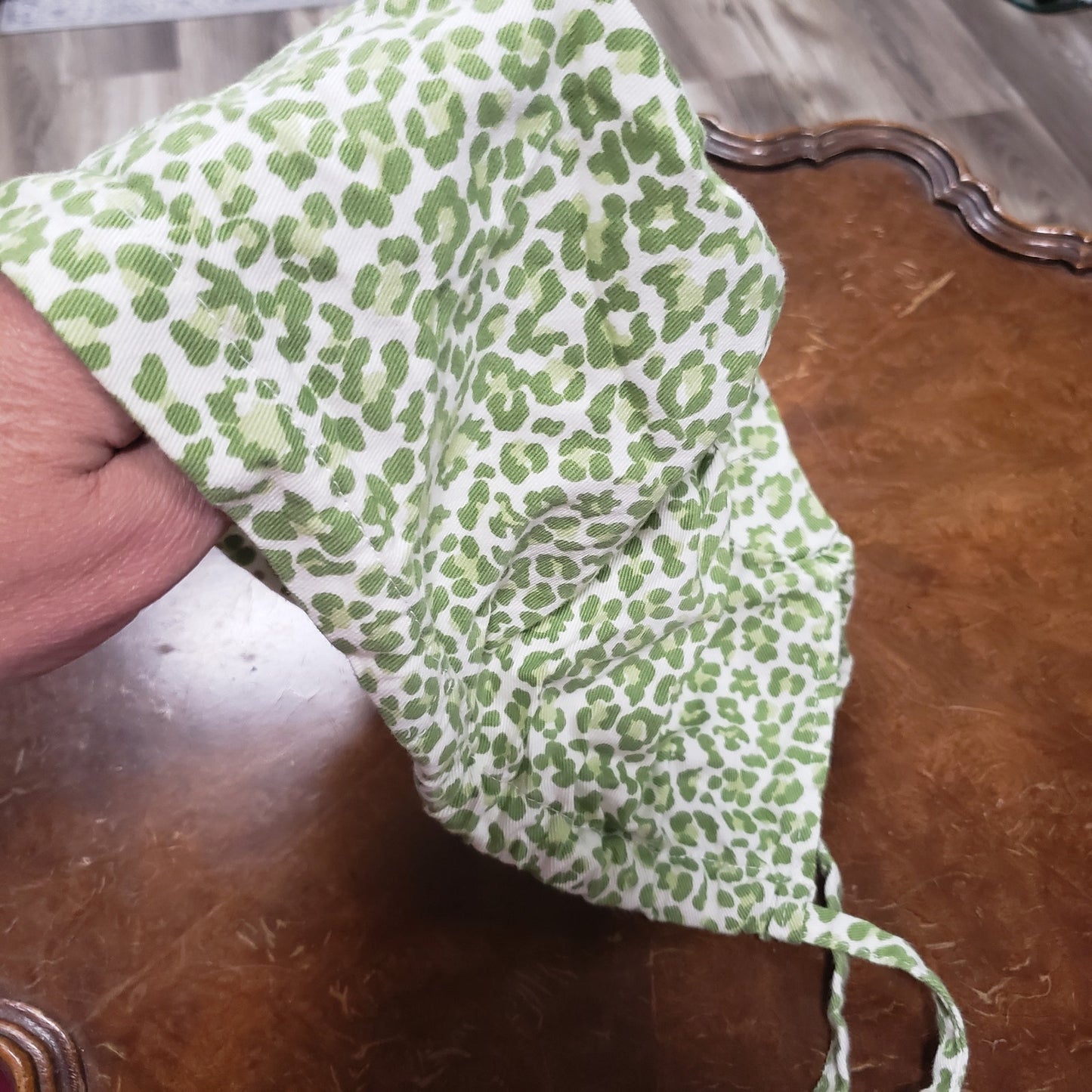 Surgical Cap with tie back in pristine condition