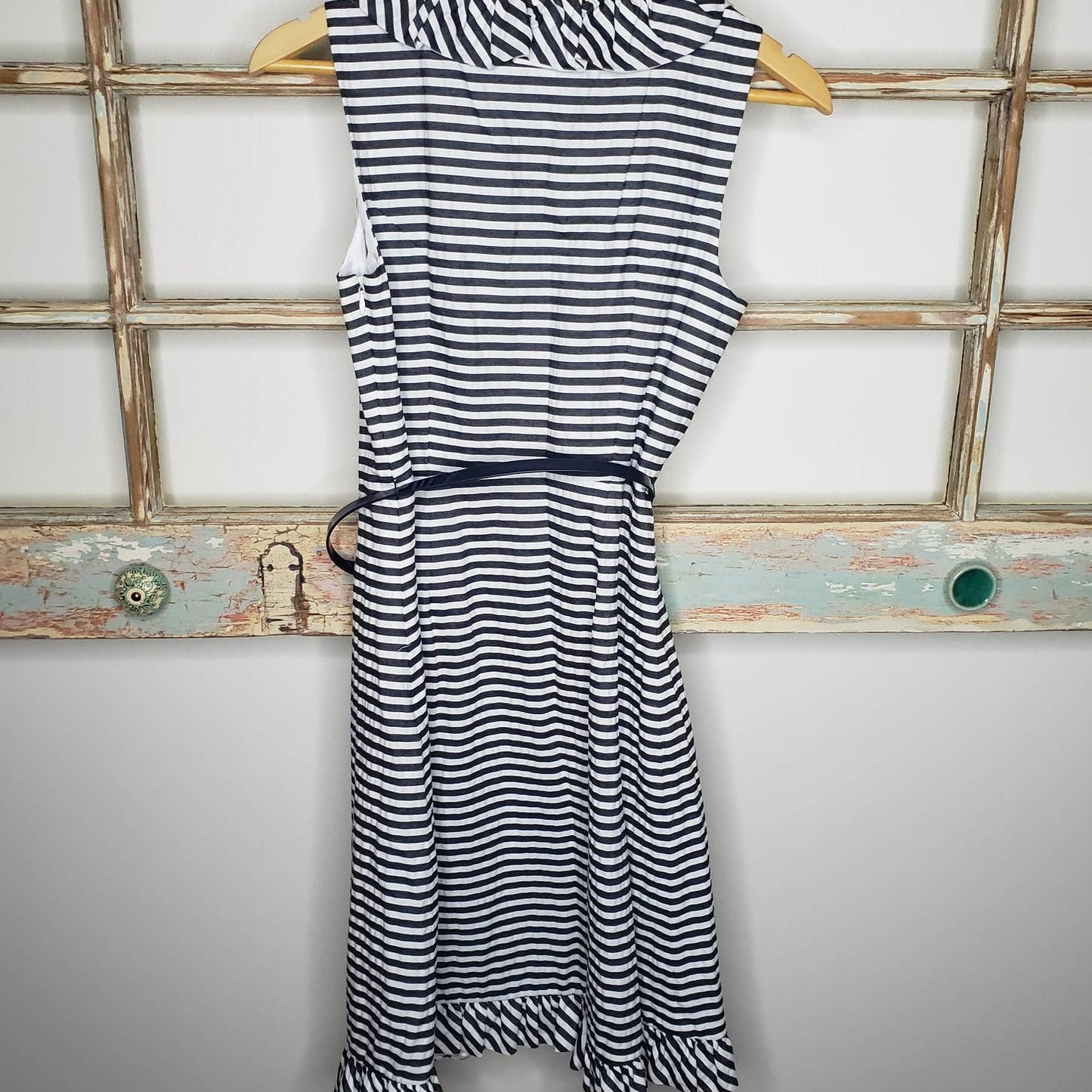 Kate Spade New York navy blue striped seersucker dress ladies size 4