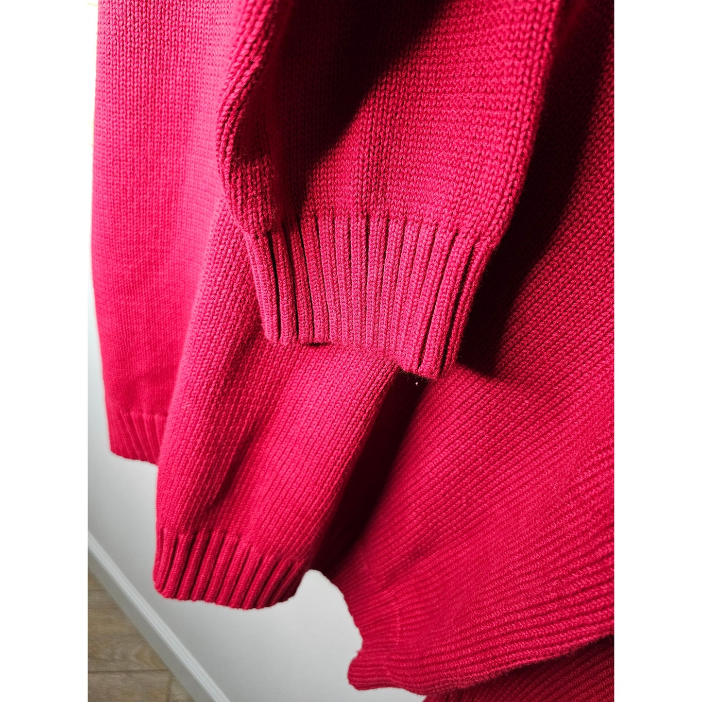 Tommy Hilfiger Crew Neck Red Mens Sweater size XL
