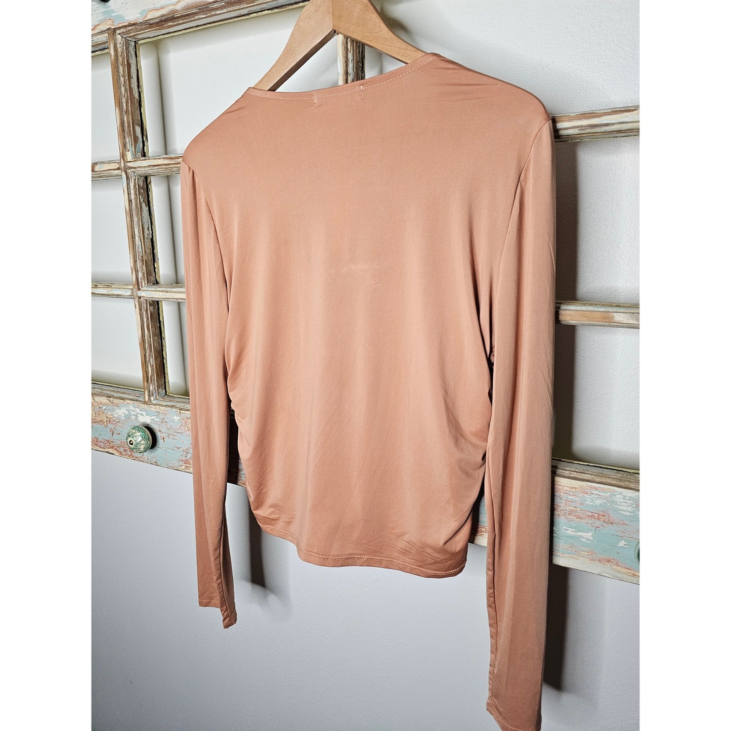 NWT AND NOW THIS Long sleeve Ruched front ladies blouse size XL