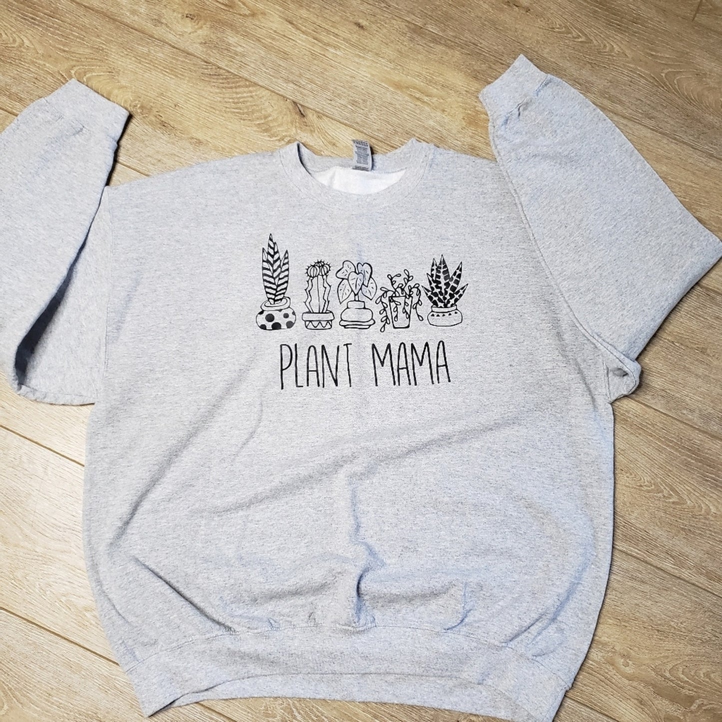 NWOT "Plant Mama" sweatshirt in grey ladies size XL