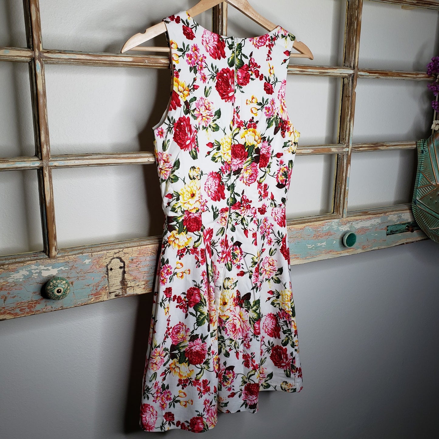 Lulus Floral fit & Flare sleeveless dress ladies size small