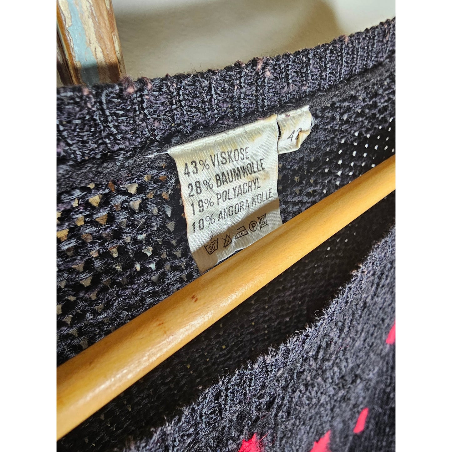 Vintage Buttery Soft Black & Red lighter weight Sweater Size 42 / 12