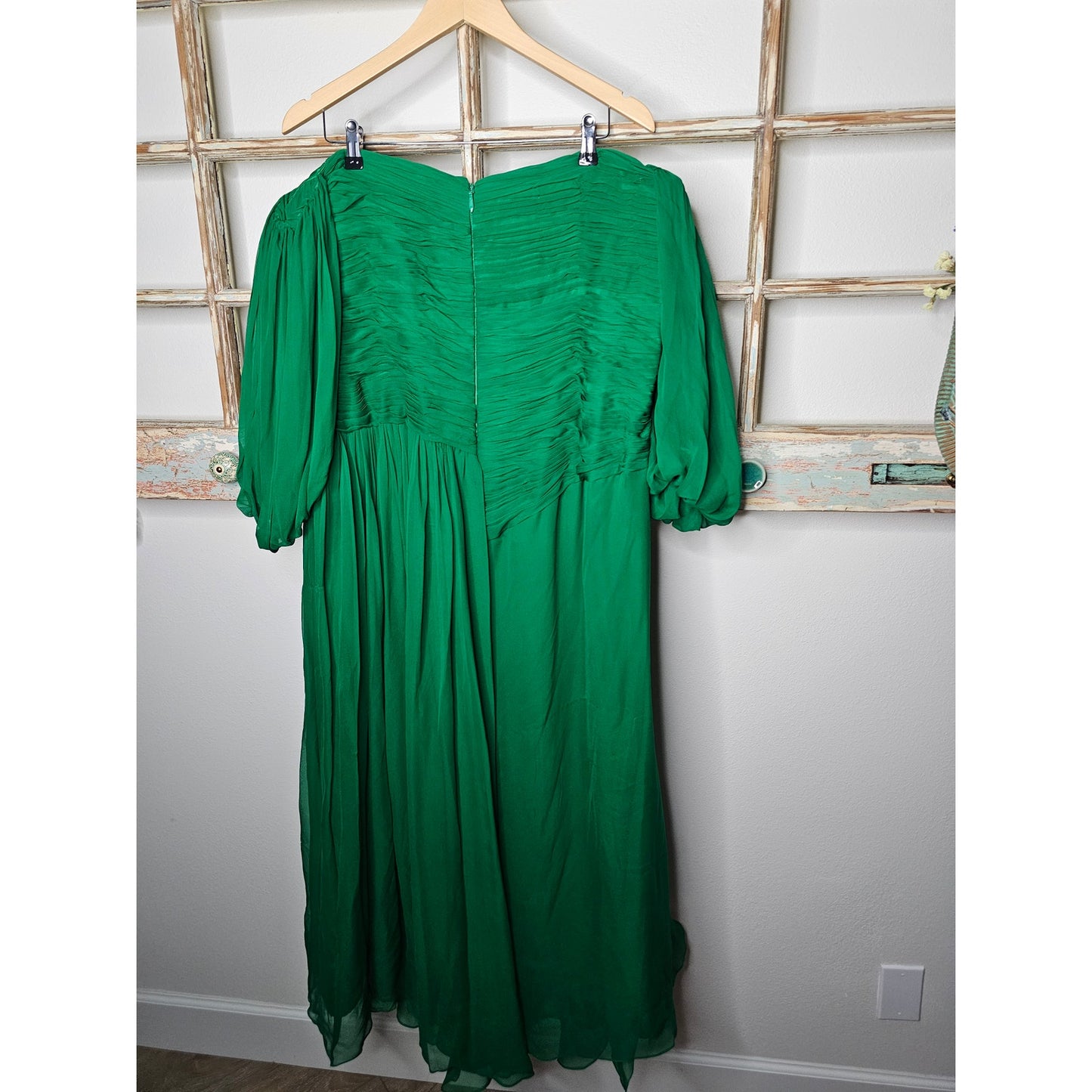 Plus size Woman's Formal Dress Green Silk Off the shoulder Dress 22W