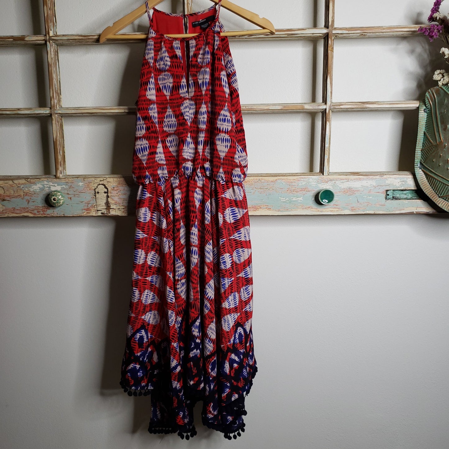 Maggy London handkerchief Hem ladies size 2 halter style dress