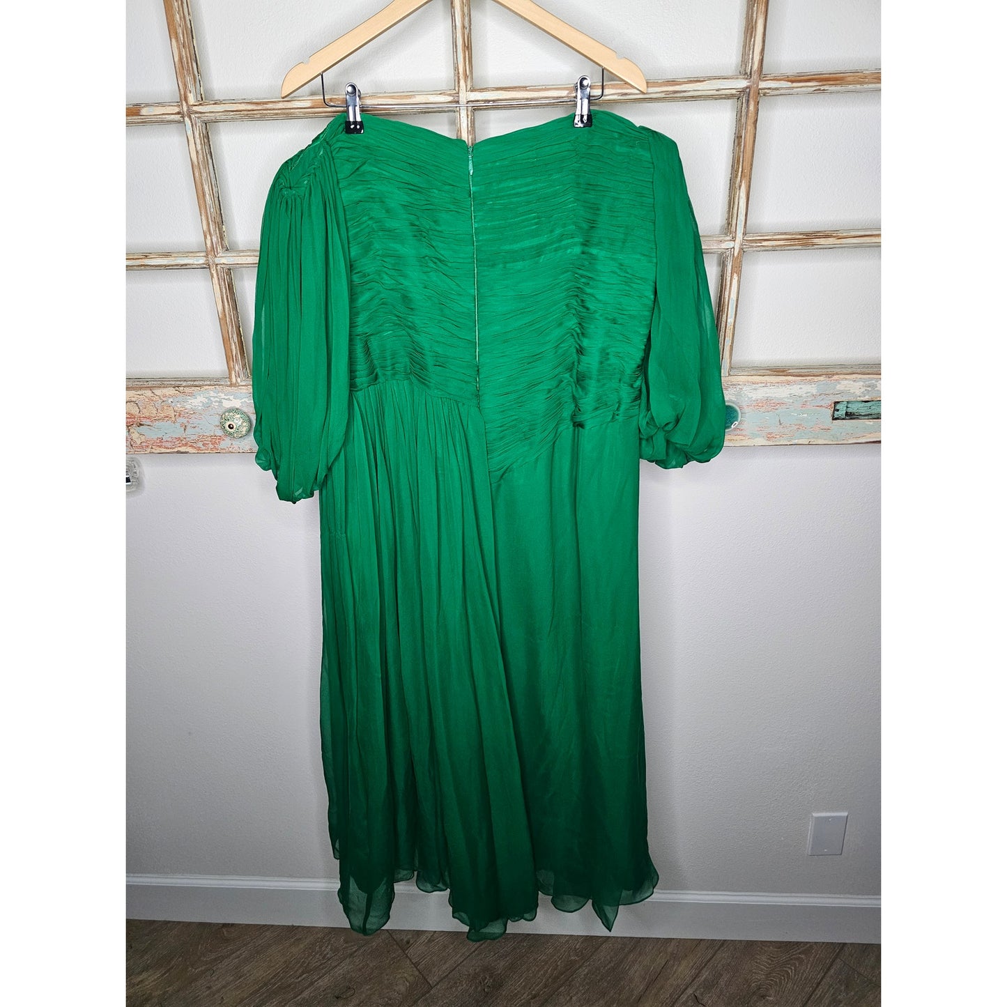 Plus size Woman's Formal Dress Green Silk Off the shoulder Dress 22W