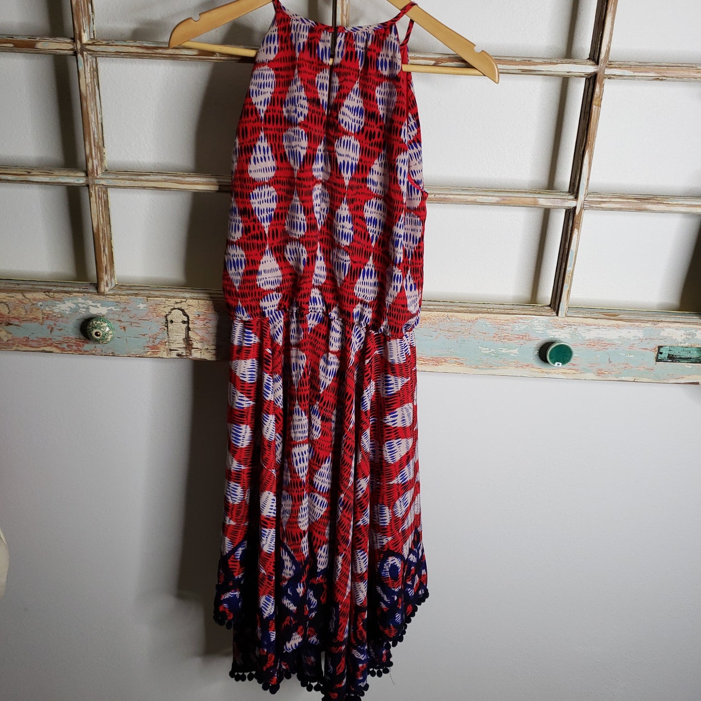 Maggy London handkerchief Hem ladies size 2 halter style dress