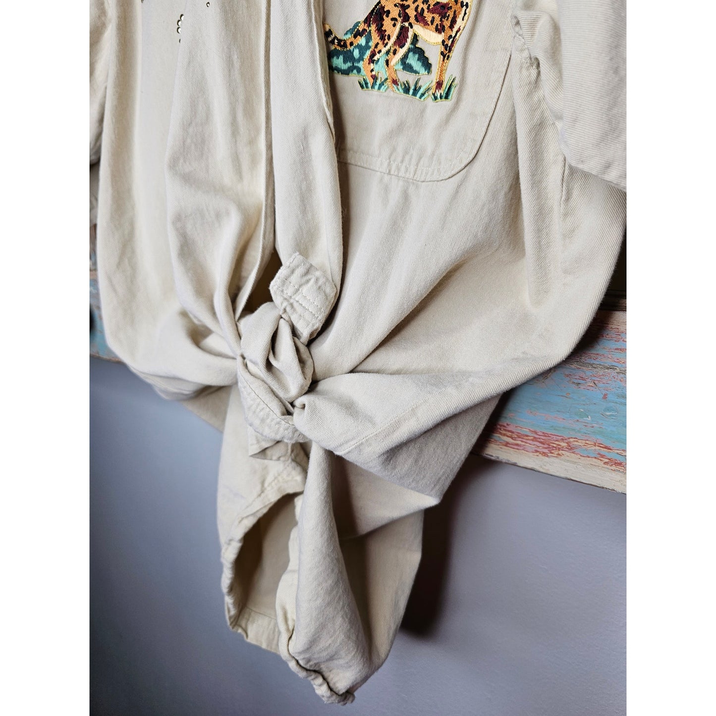 Tiger khaki Collared Button Up Top Ladies size Medium by Shipshe