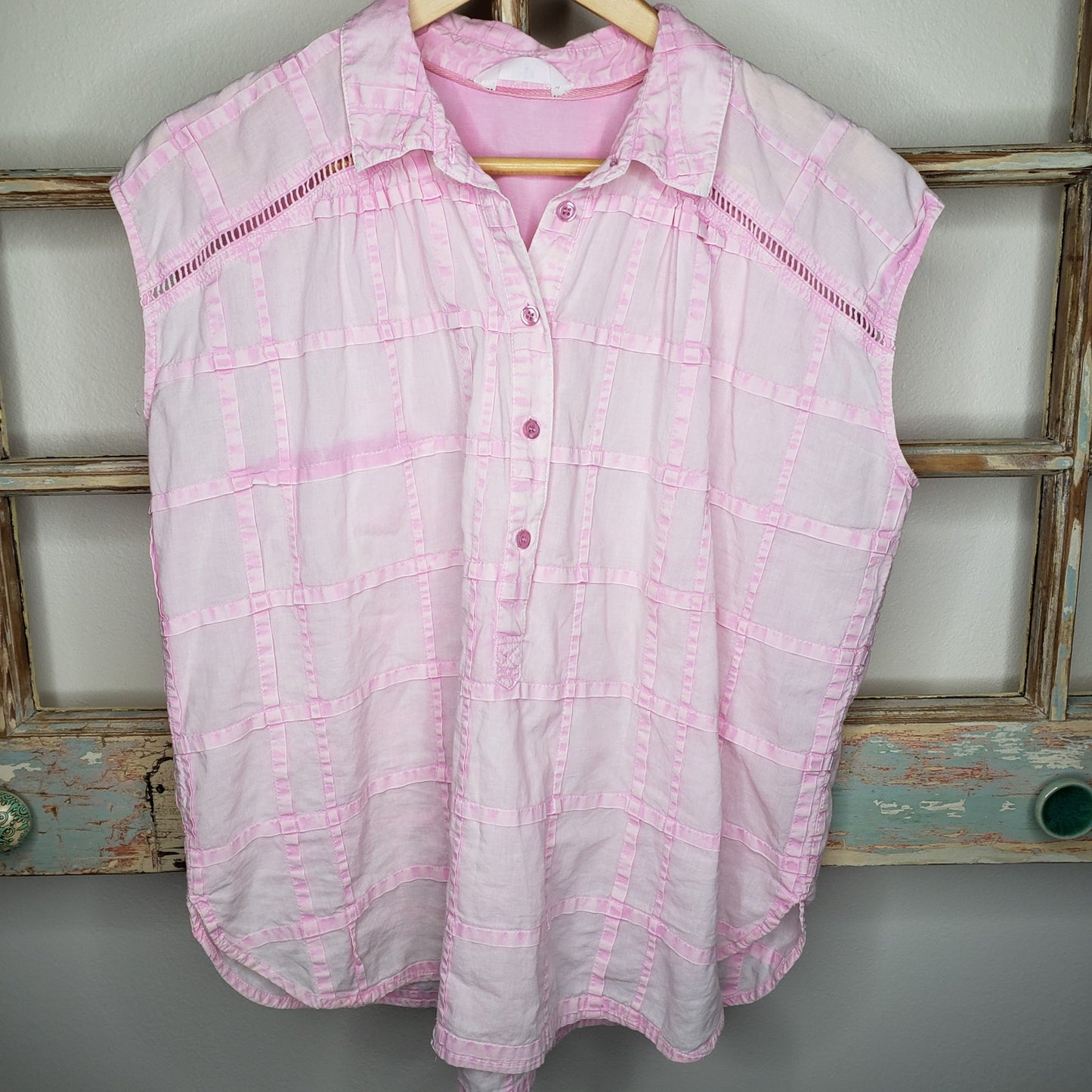 Time & Tru pink washed pullover collared top ladies size large