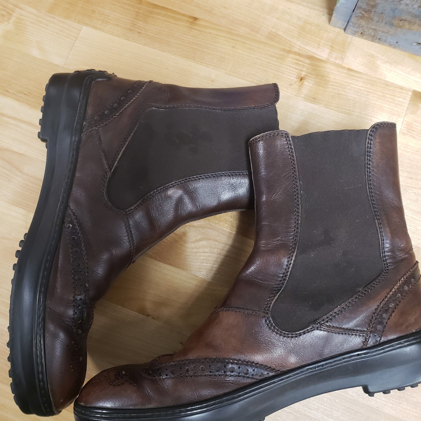 Tod's Wingtip Chelsea Boot for Womens shoe size EU 38 US 8