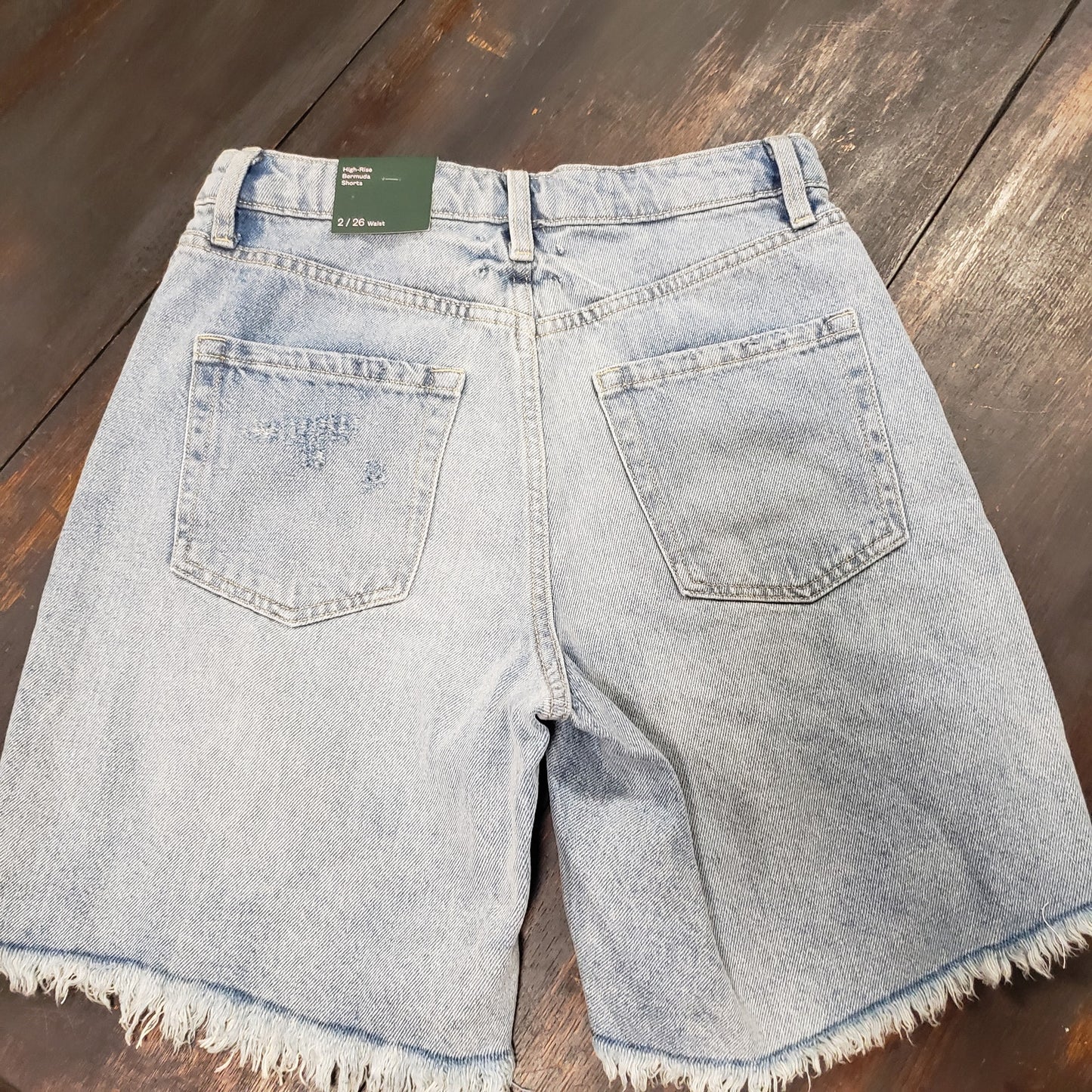 Wild Fable NWT High Rise Denim Bermuda shorts w/ distressed hem size 2