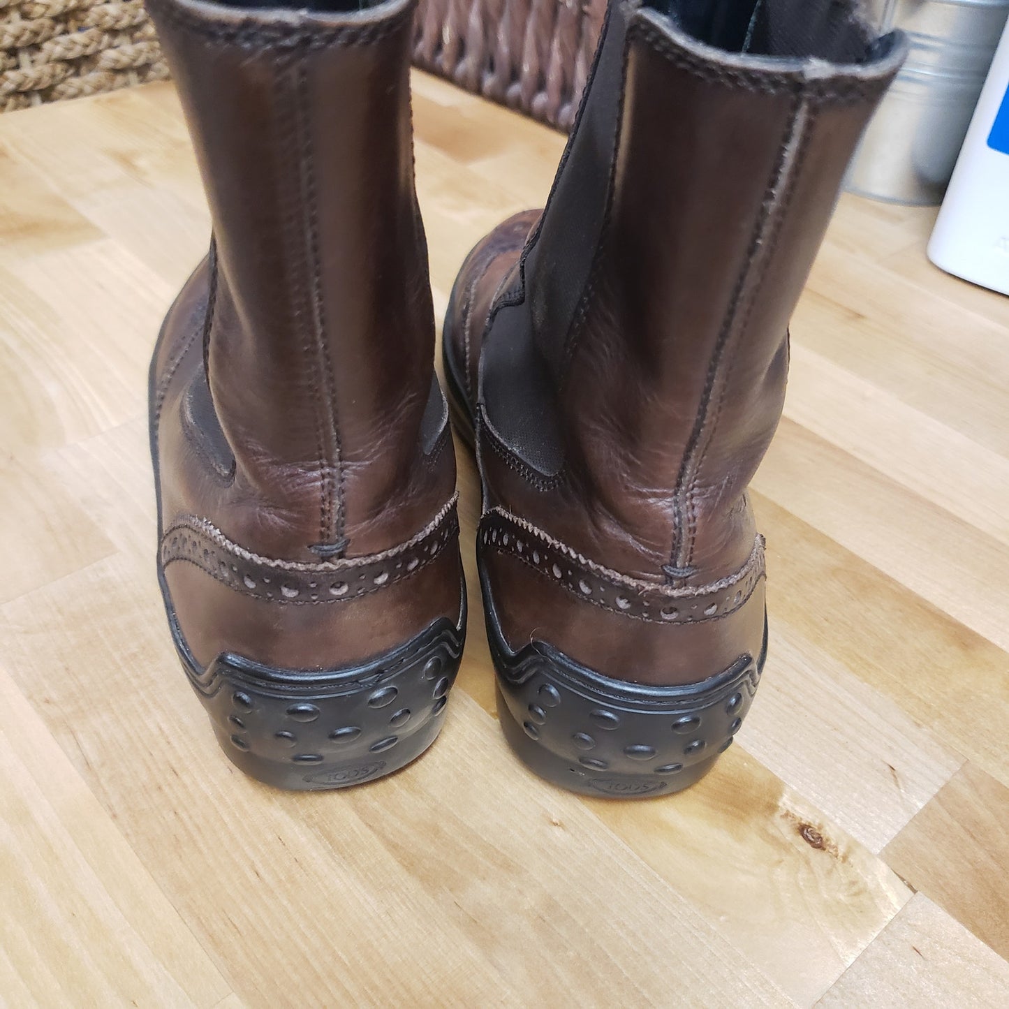 Tod's Wingtip Chelsea Boot for Womens shoe size EU 38 US 8