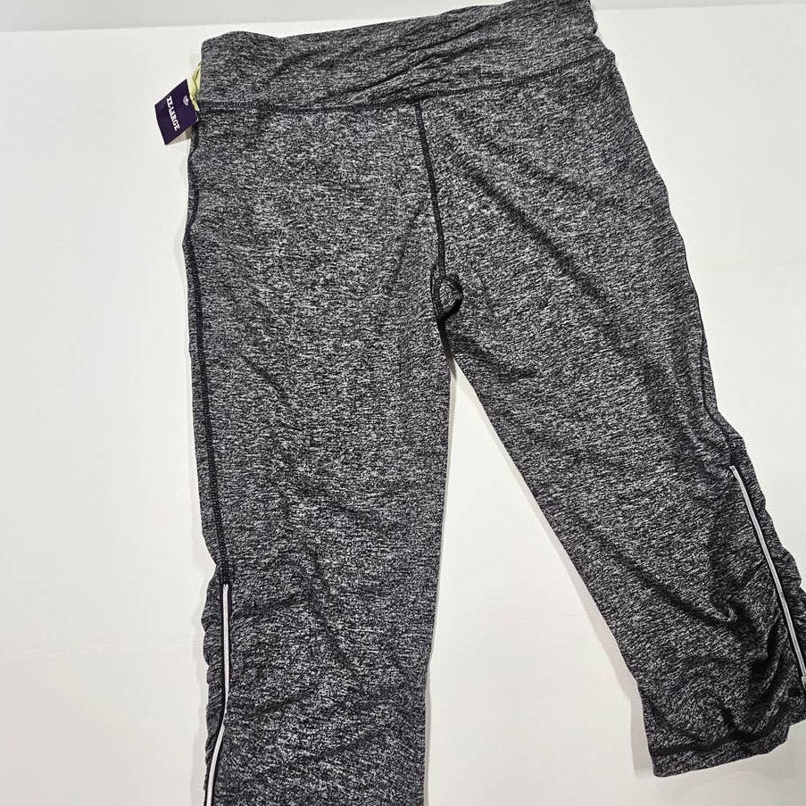 NWT Tangerine Capri Leggings Marled black ladies size XXL