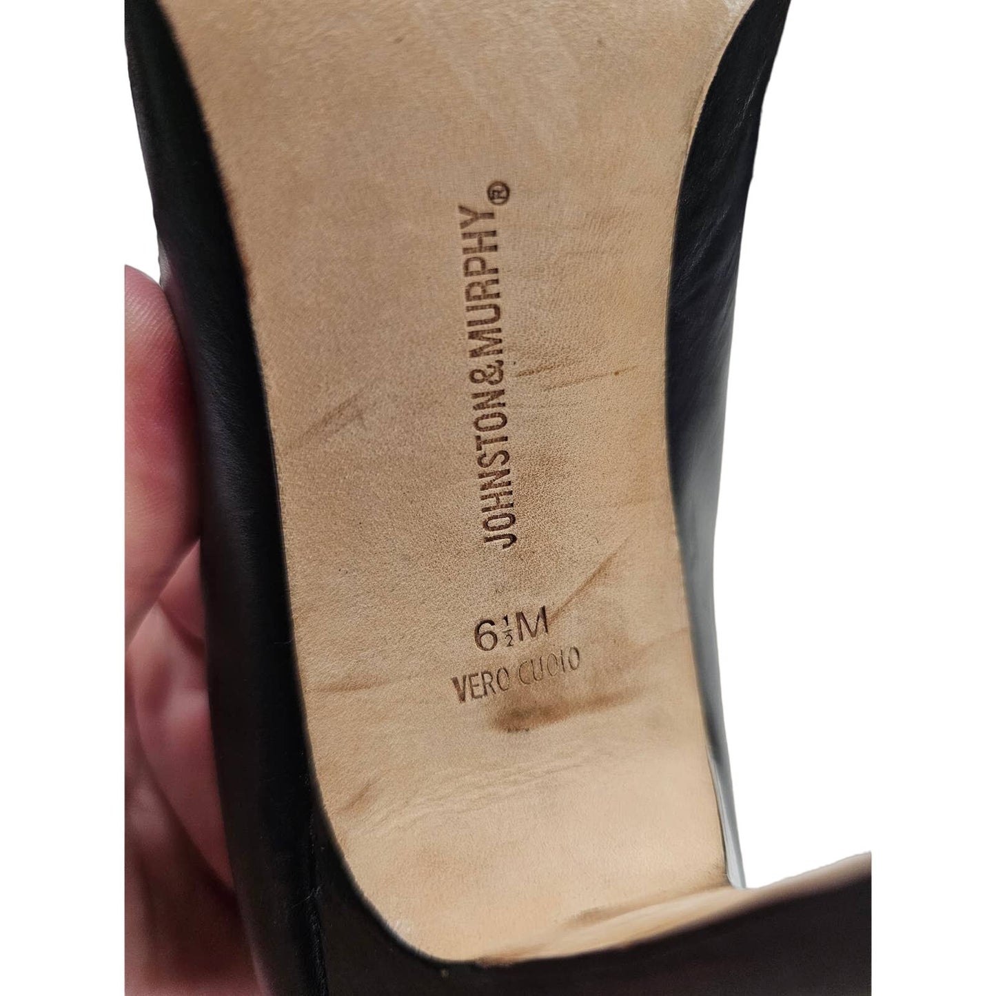 NWOB Johnston & Murphy Black Leather Heels Ladies size 6.5