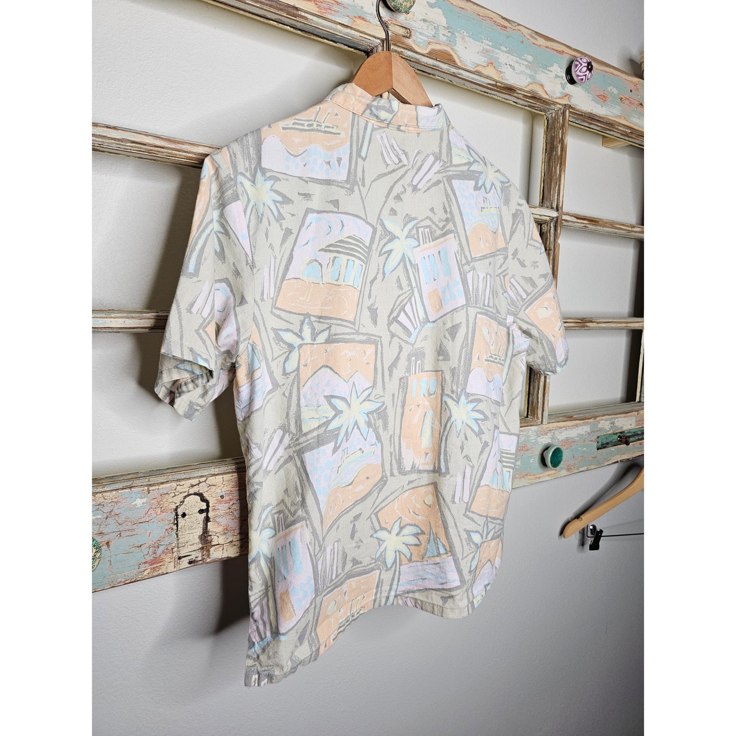 Vintage muted 80's Tropical button up ladies size medium