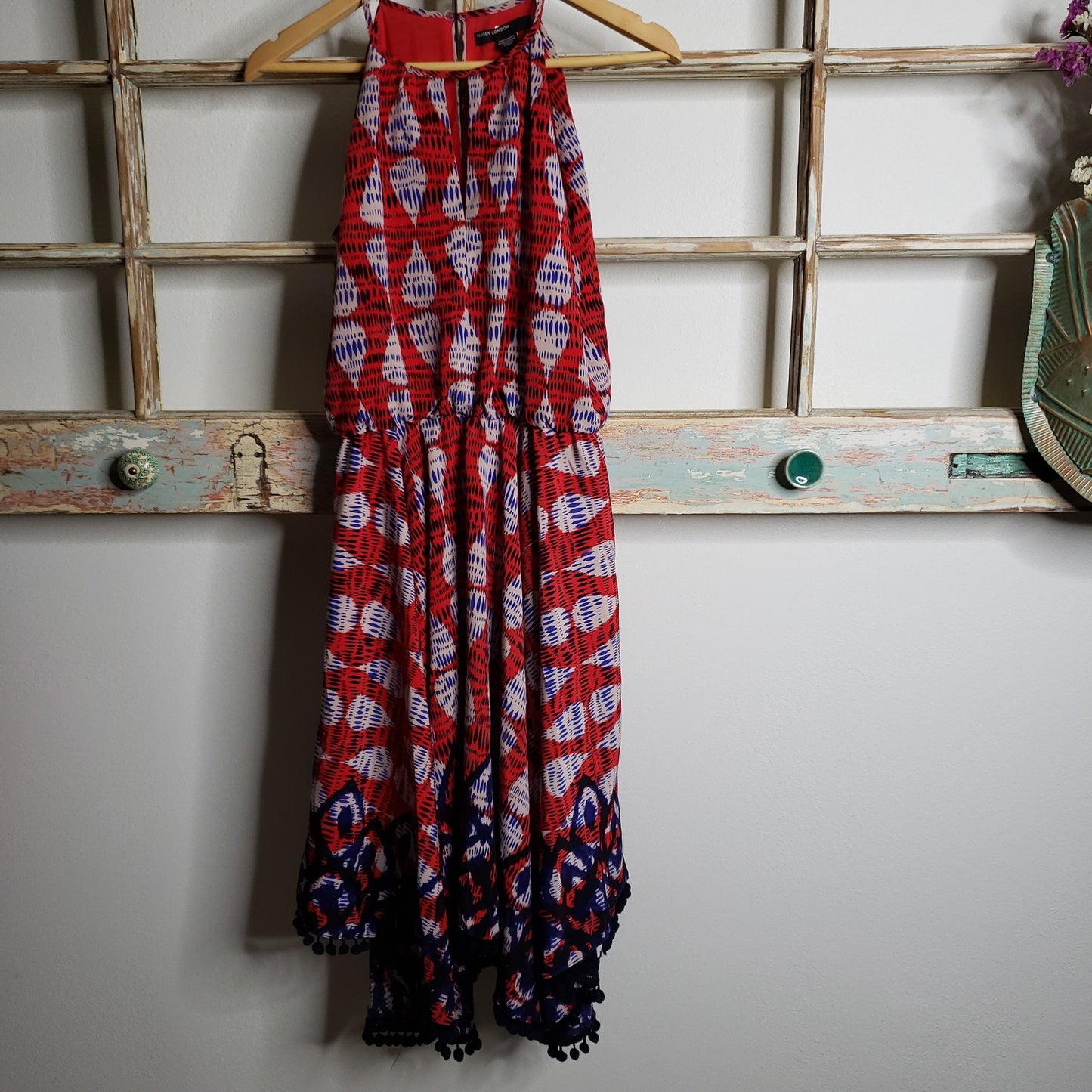 Maggy London handkerchief Hem ladies size 2 halter style dress