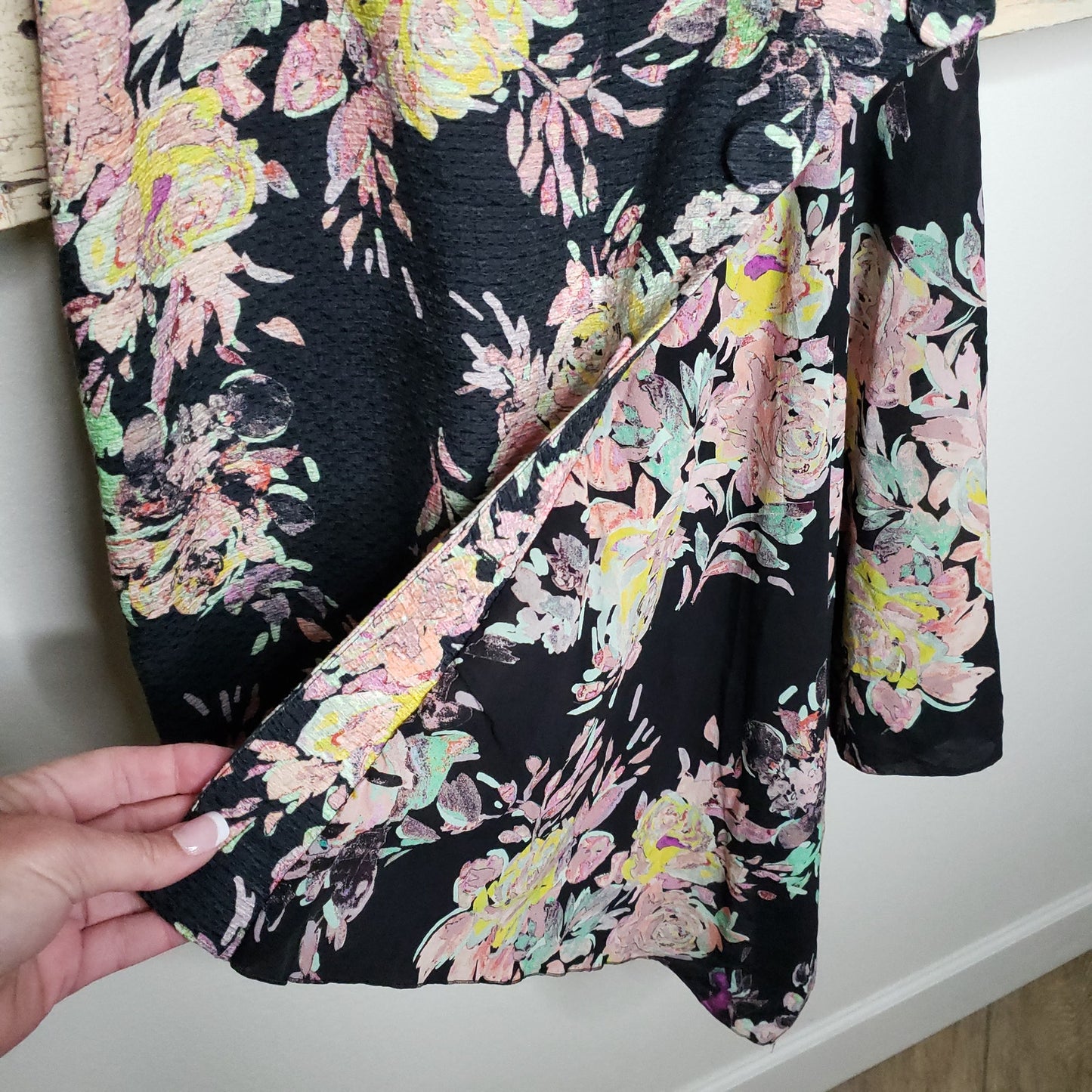 Emanuel Ungaro Rose Fondo Nero floral dress size 46 / US 12