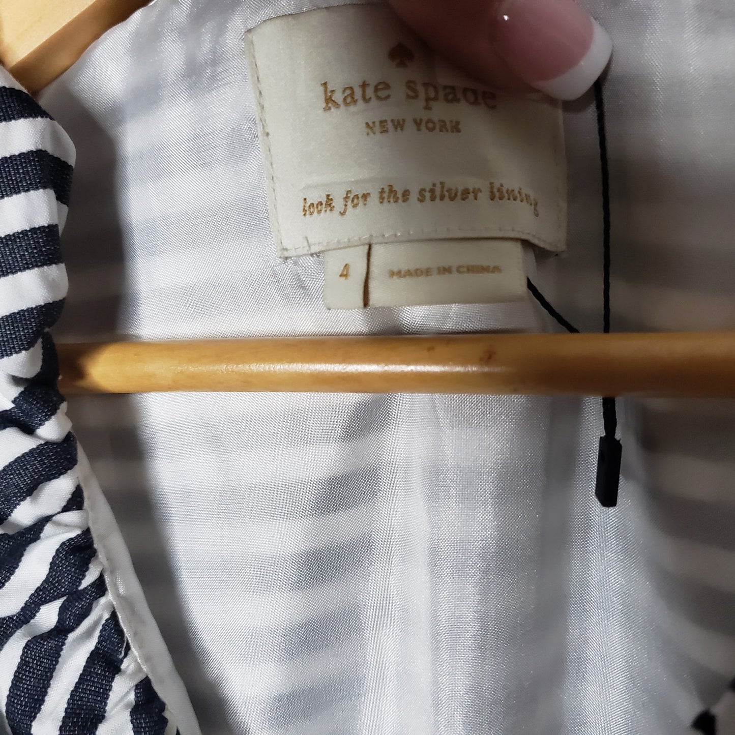 Kate Spade New York navy blue striped seersucker dress ladies size 4