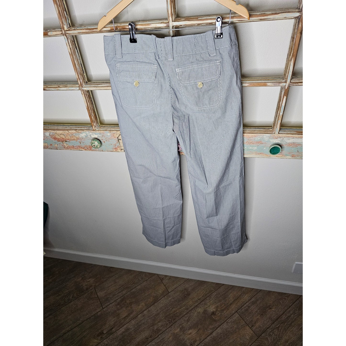 Gap Wide Leg Chino Style Pants Railroad stripe Ladies size 8 Long