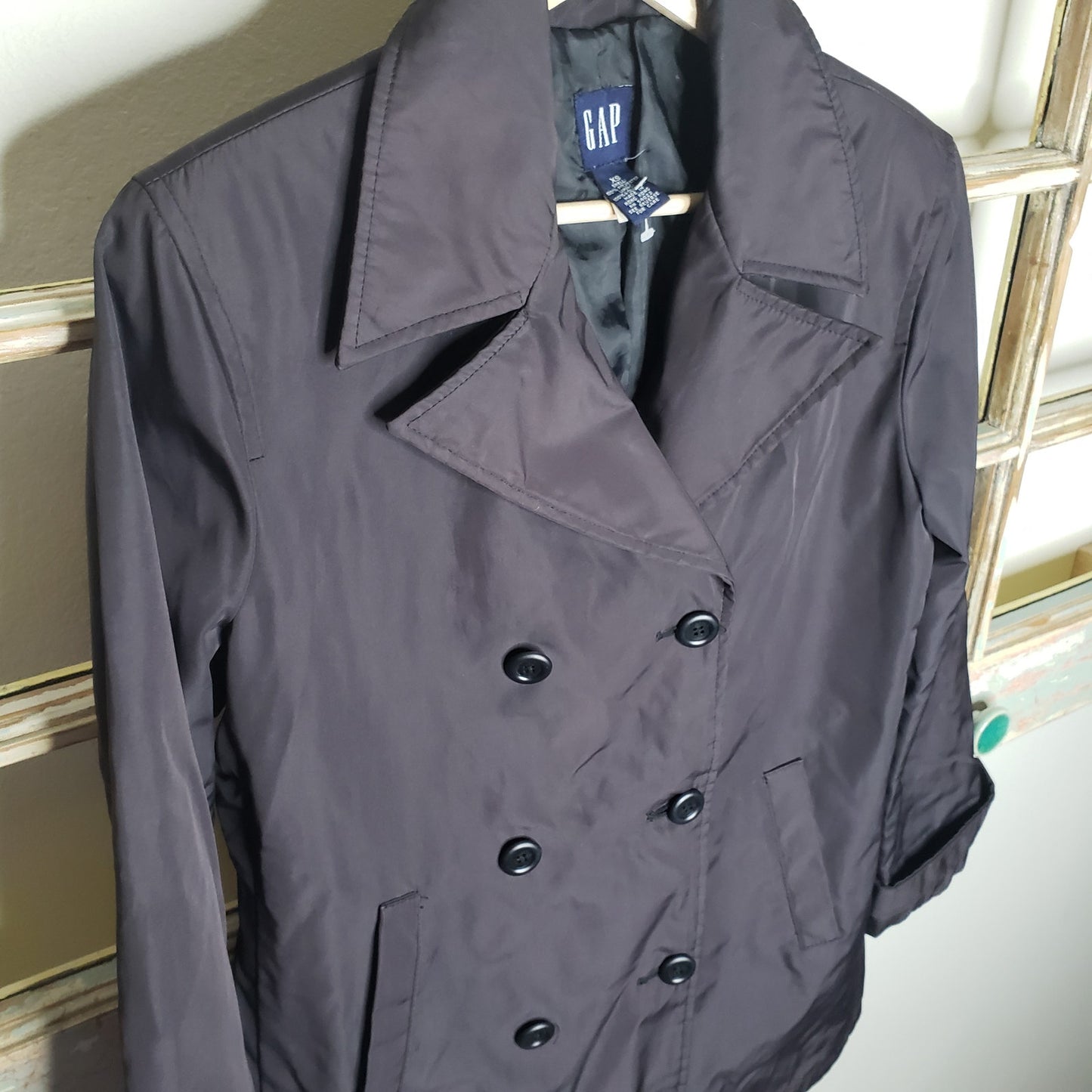 Gap NWOT Black Sporty Double-Breasted Raincoat size XS