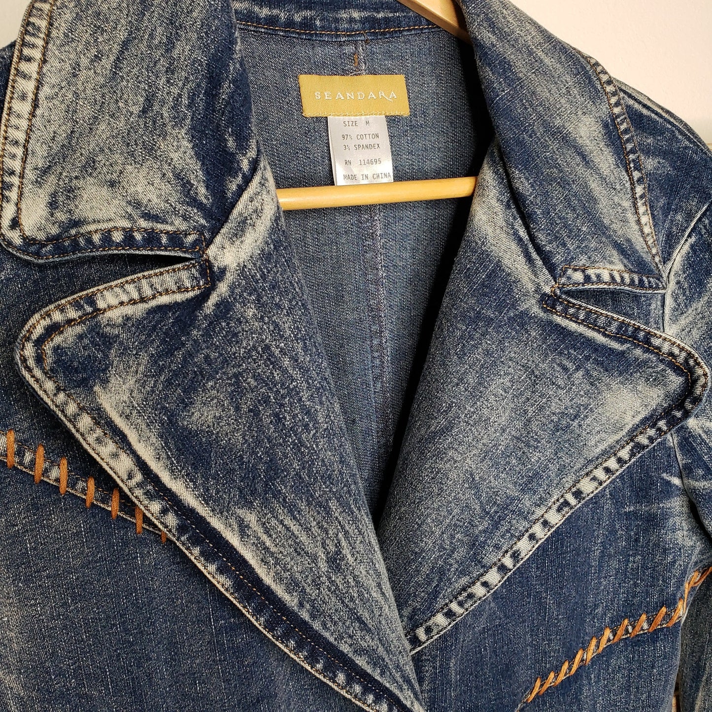 Seandara Vintage Denim medium wash with pockets long jacket size medium