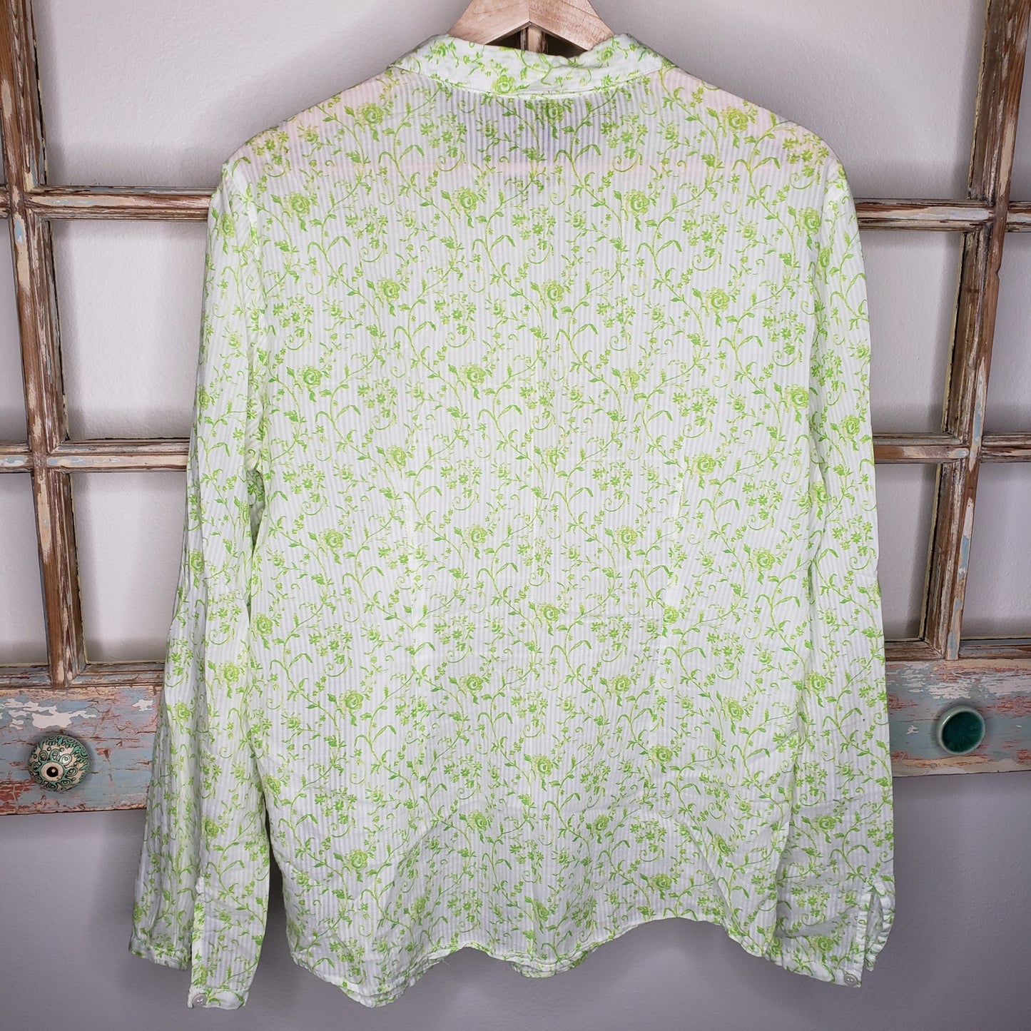 Benetton Cotton micro floral button up shirt size m