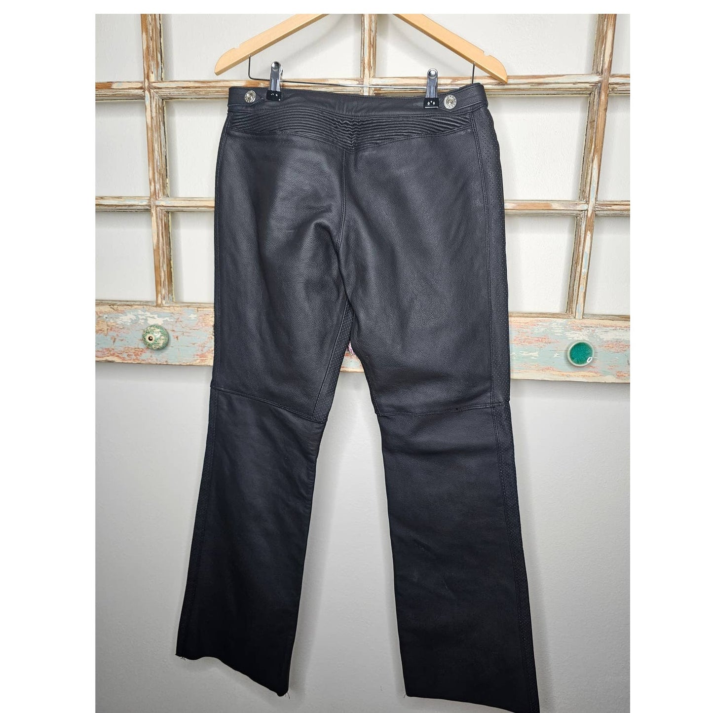 Icon Hella Ladies Motorcycle Street Riding Leather Pants size 9