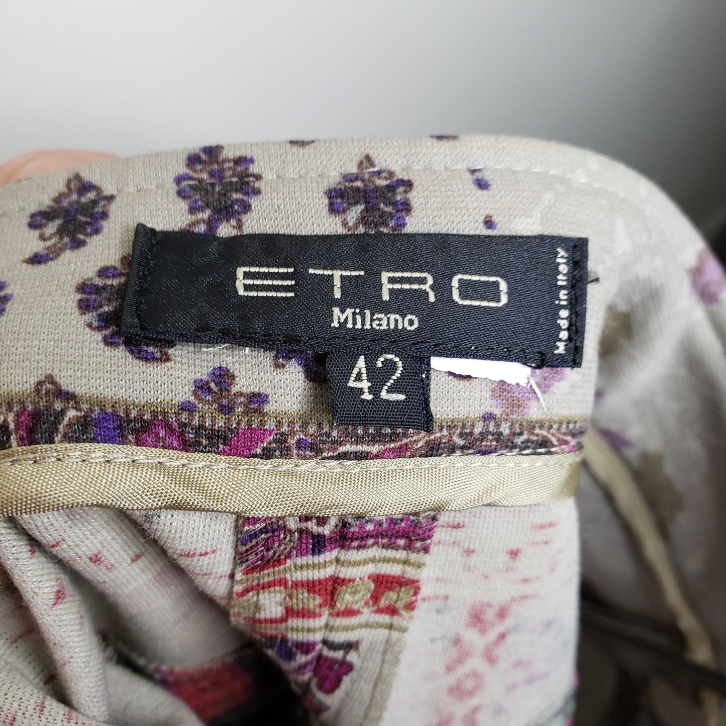ETRO Milano Paisley Design Knee Length Skirt in Rich Purple Hues ladies size 42 / 10