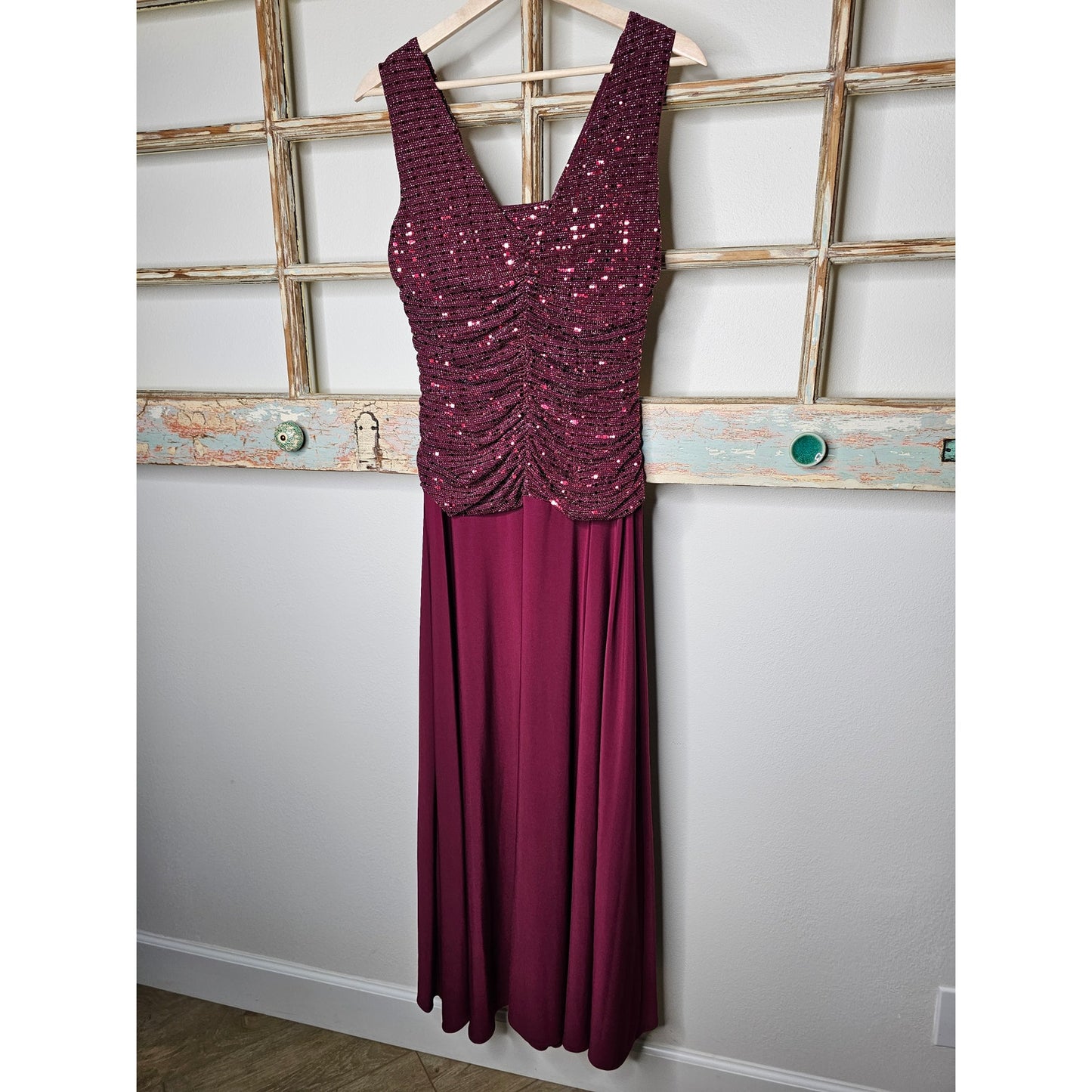 R & M Richards Long Evening Gown Dress W/ Glitter knit Bodice Ladies size 12