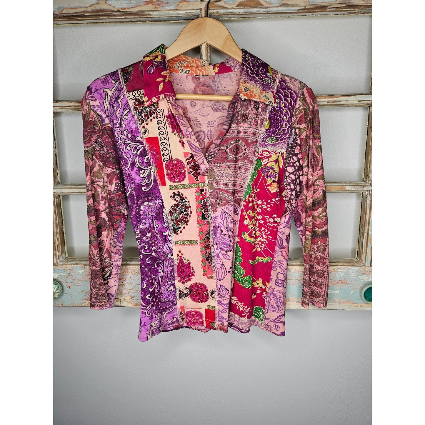PatchWork Pattern shirt with sequence V- neck ladies size small