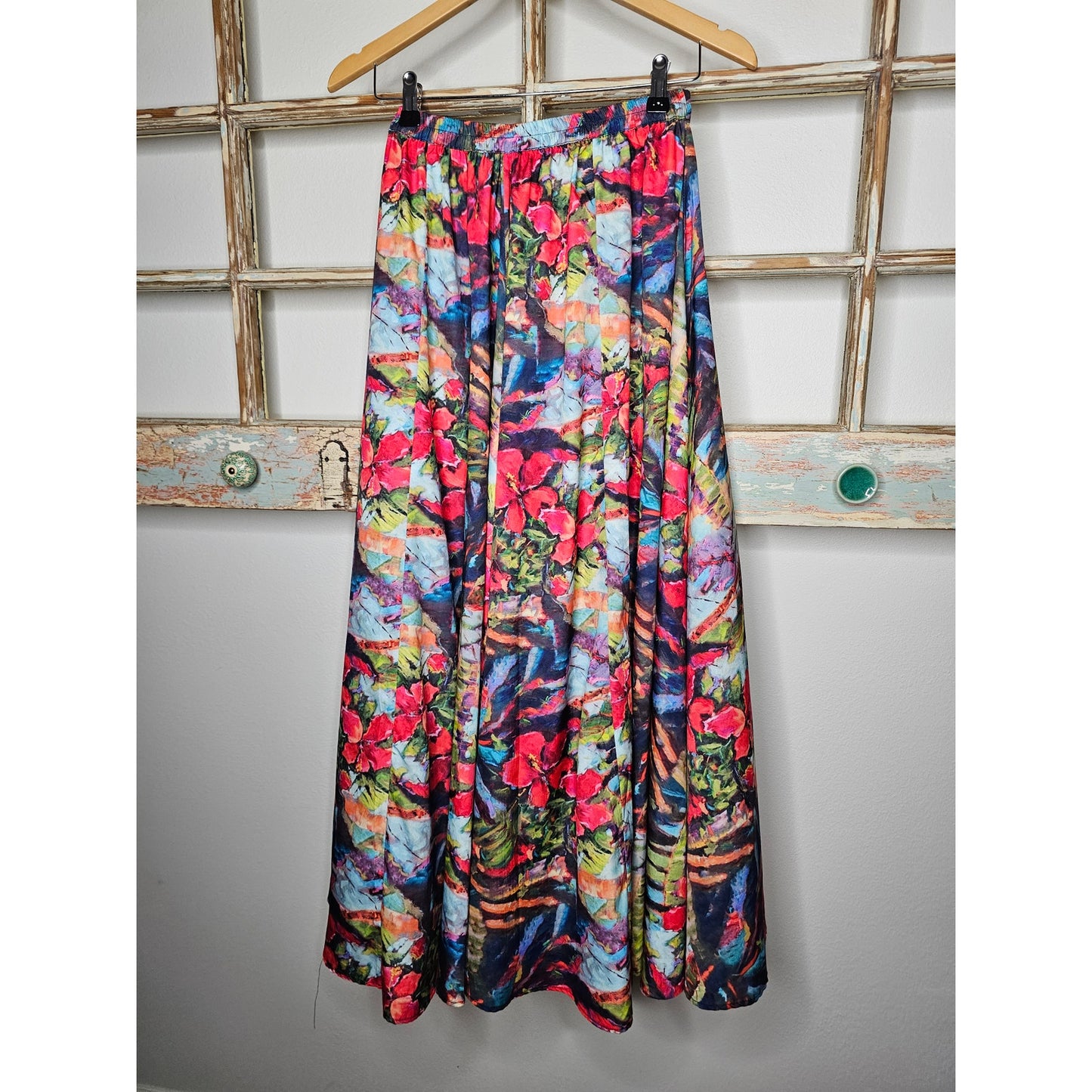 Christian Siriano NY Colorful Floral Full Maxi Skirt Ladies size Small