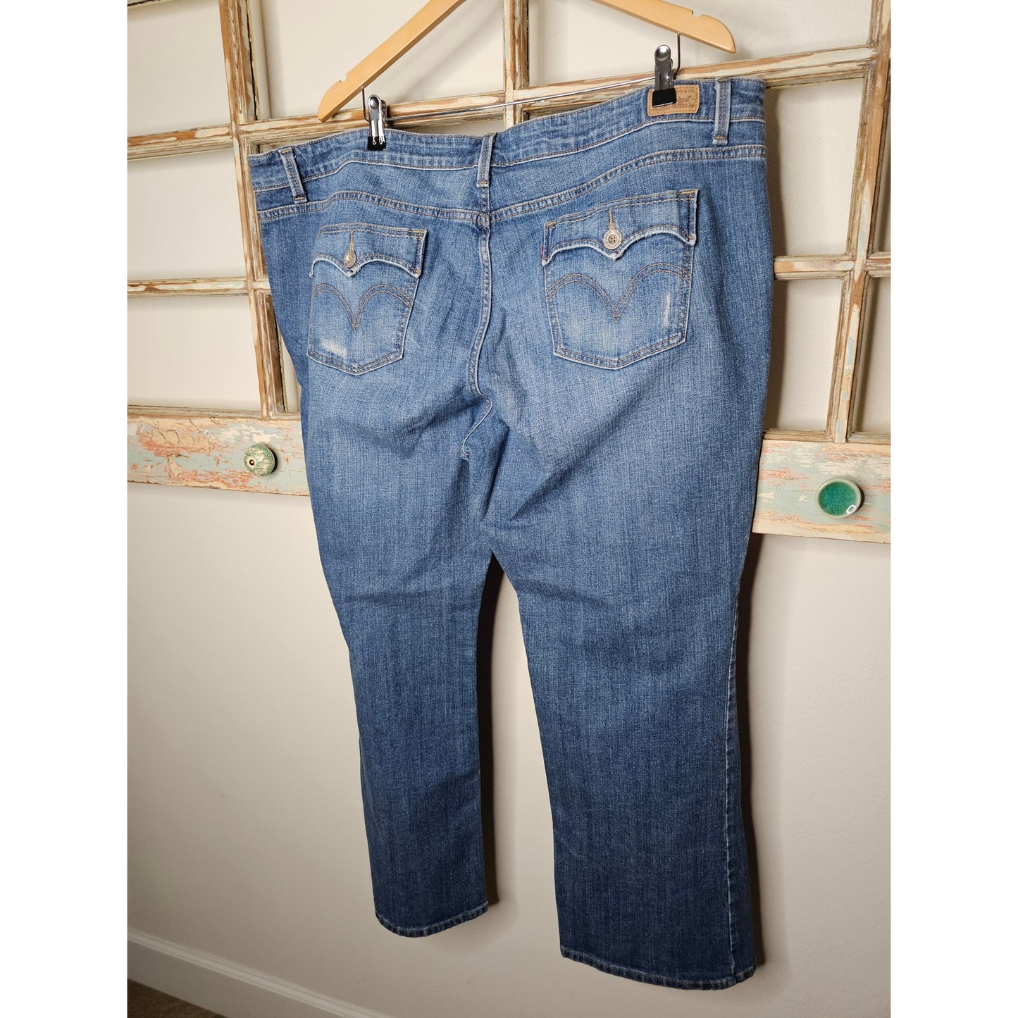 LEVIS Boot Cut 590 Jeans Medium Wash Ladies size 22M