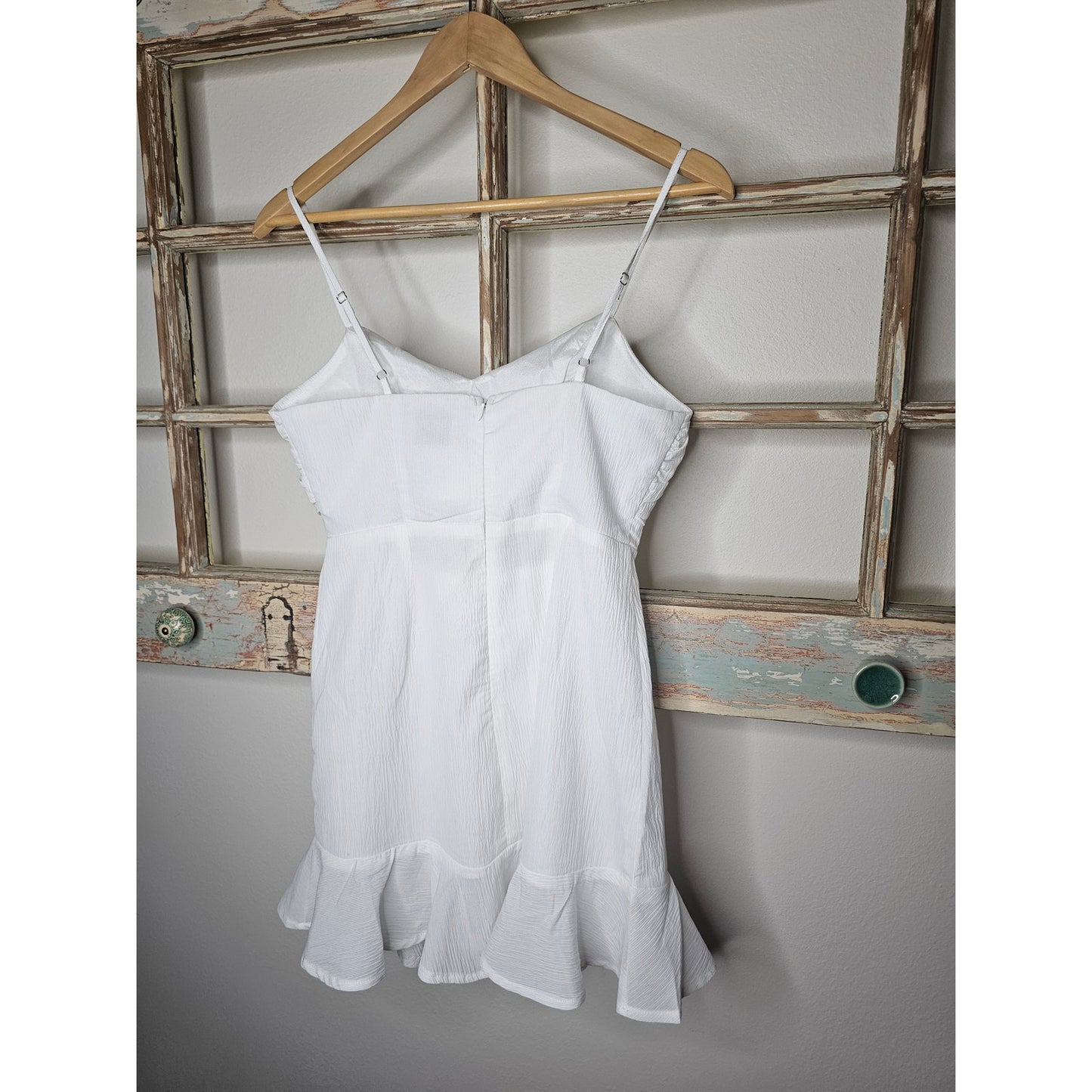 NWT Hello Molly White Cut Out Dress Bride/ Shower/ Bachelorette Size  6