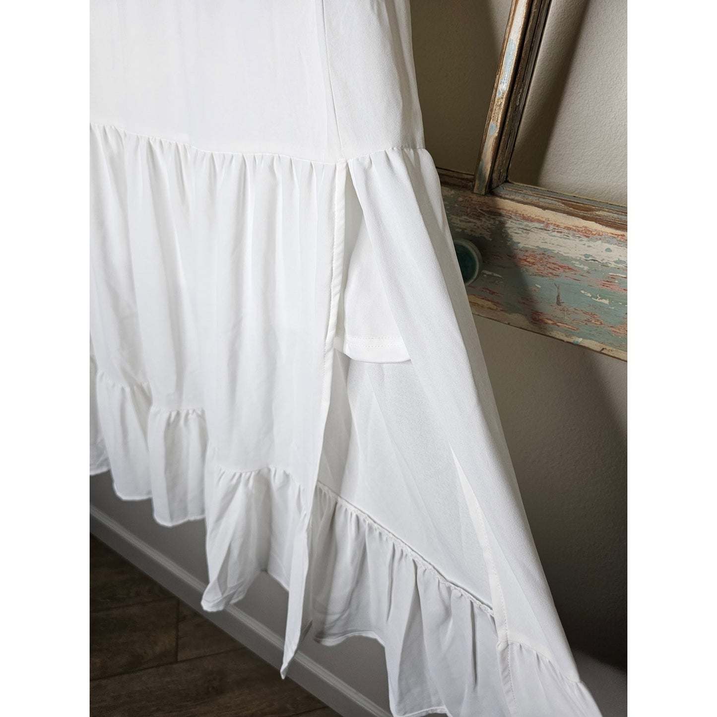 White Tiered Cider Midi Lined Skirt W/ Side Slit ladies size