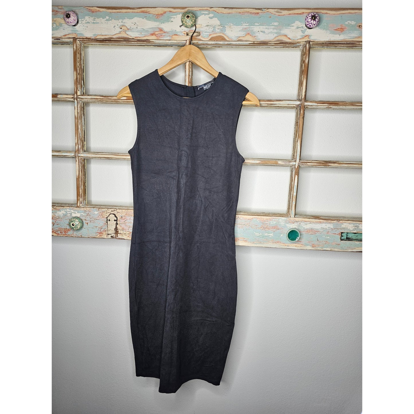 Vince Fine Gray Ribbed V-Neck Sleeveless Midi Dress Size Medium