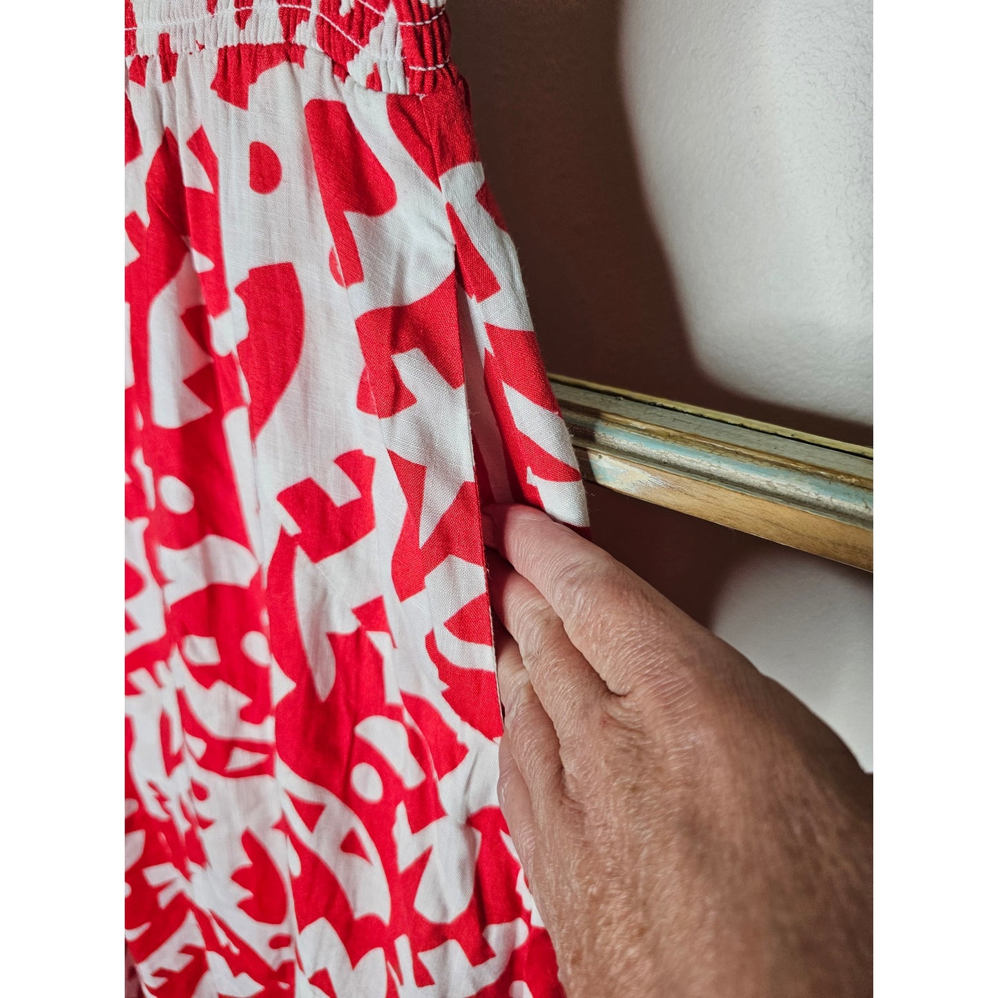 The Odells Red/White Abstract A-Line Midi Skirt Pockets size Small