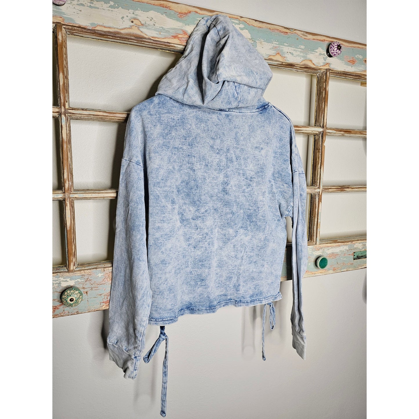 Blank NYC Acid Wash Retro Vibe Hooded Drawstring Sweatshirt Size Medium