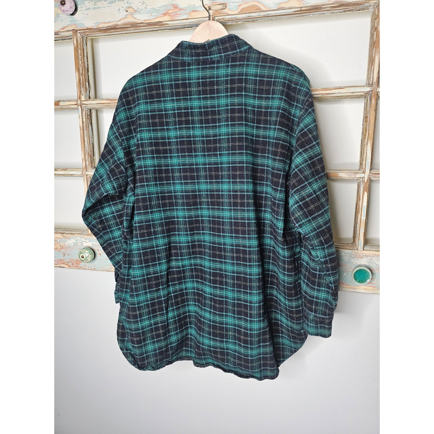 Vermont Flannel Company Black/Turquoise Pullover Long Sleeve Size Small