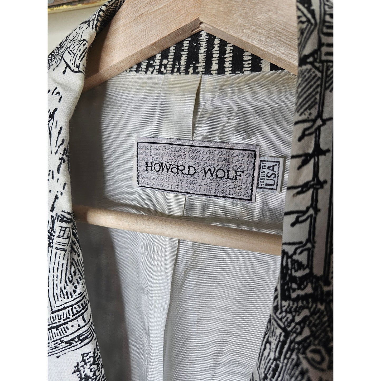 Vintage European Black/White Scenic Blazer with Sequin ric/rac front Size Large