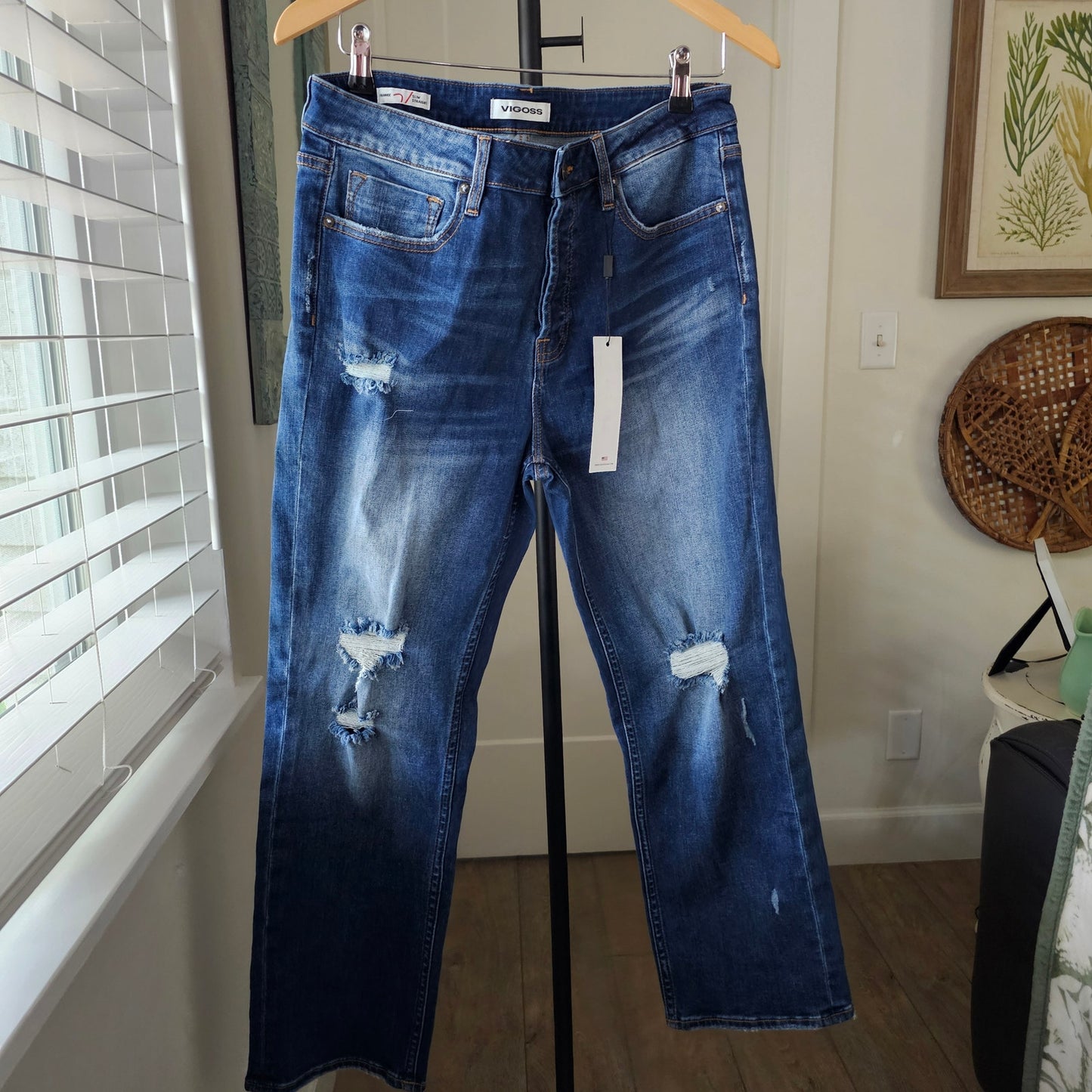 NWT Vigoss Frankie Slim Straight Jeans Womens size 31 Medium Wash