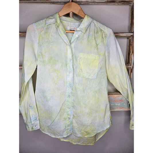 Anthroplogie Pilcro yellow/green tie dye button down ladies size XS