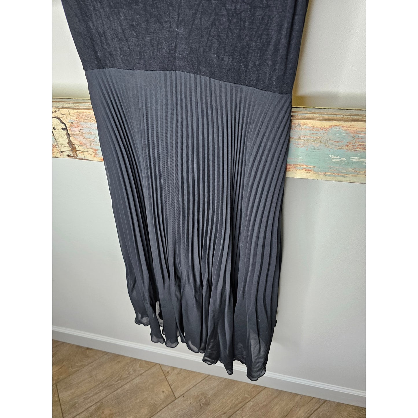 Black Dress With Tank Top and pleated Midi Skirt Ladies size Small